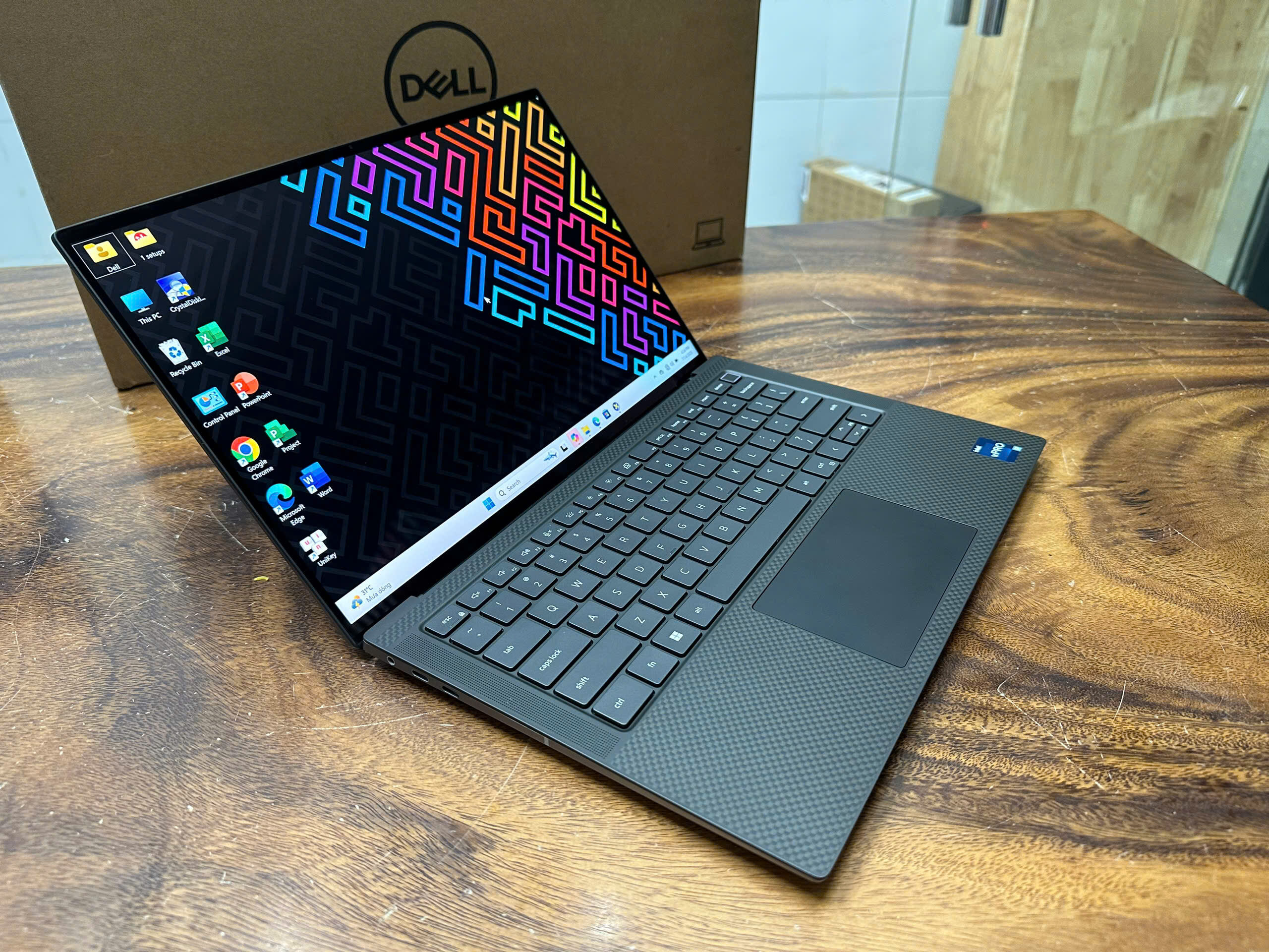 Dell Precision 5480 1 1