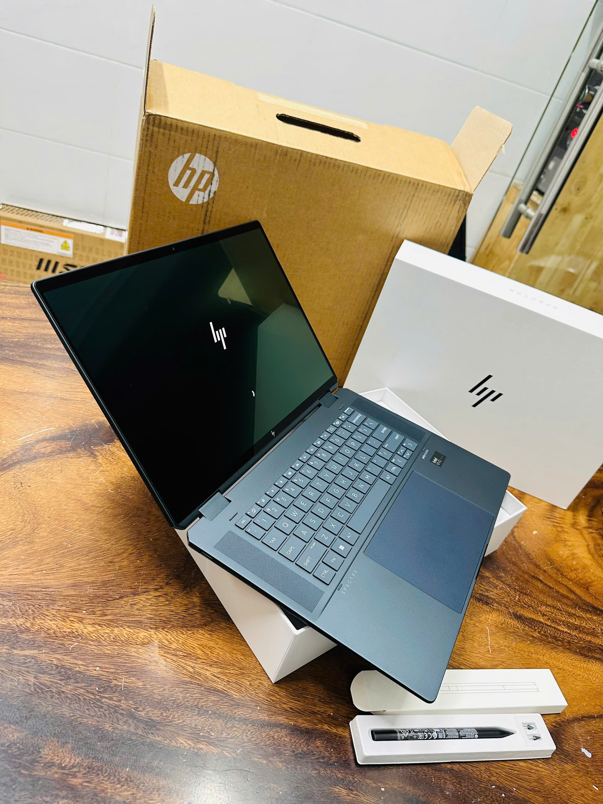 Hp Spectre X360 16 Aa0047nr 8