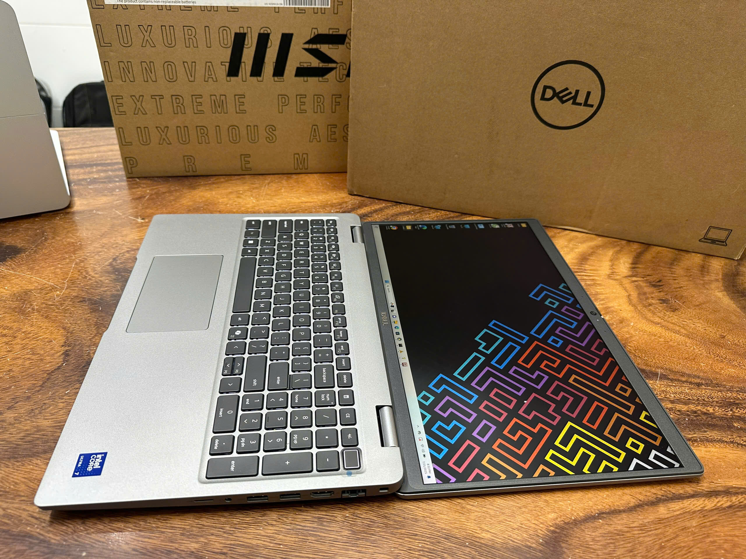 Dell Precision 3591 Ultra 7 5