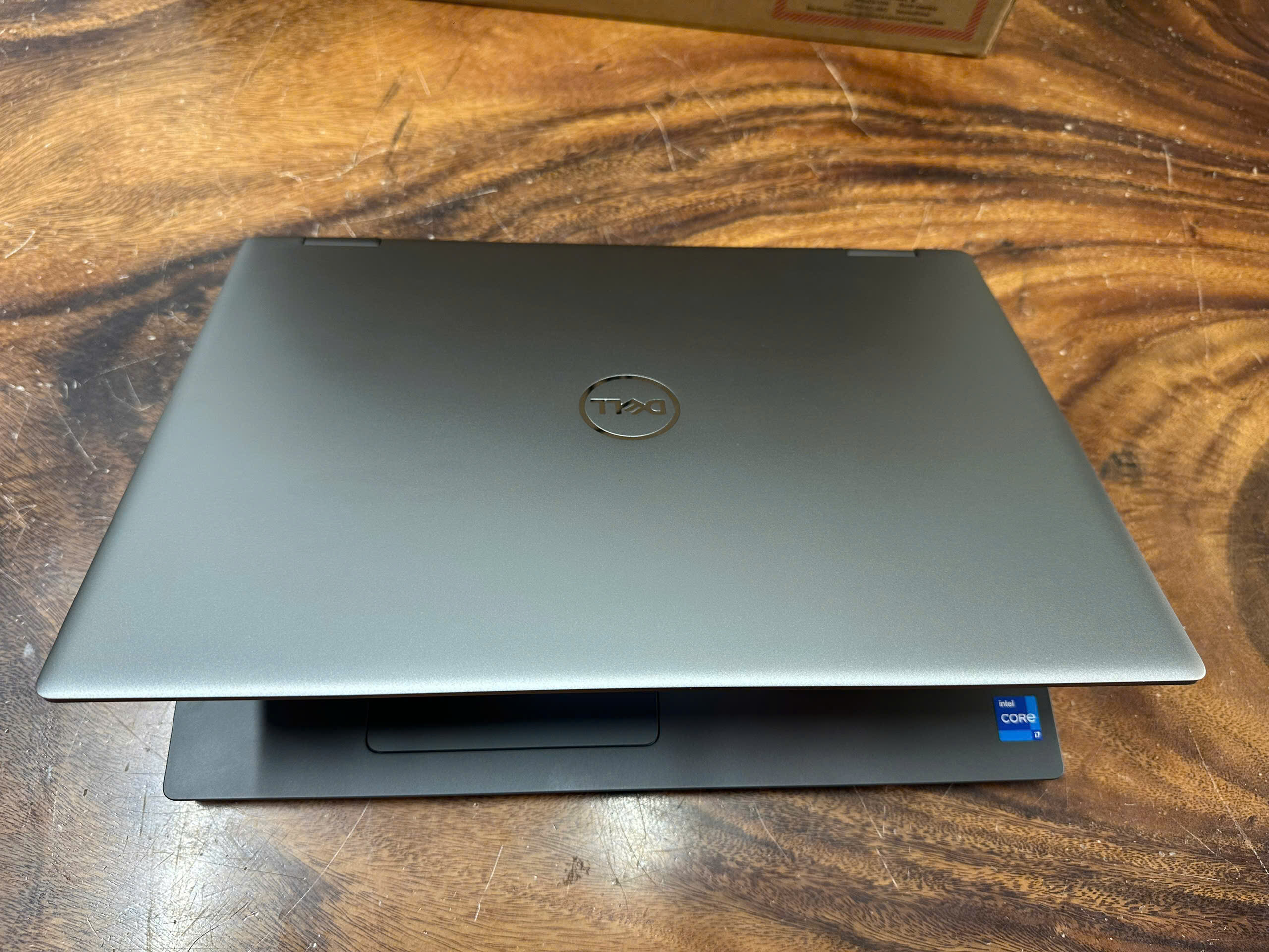 Dell Precision 7680 5