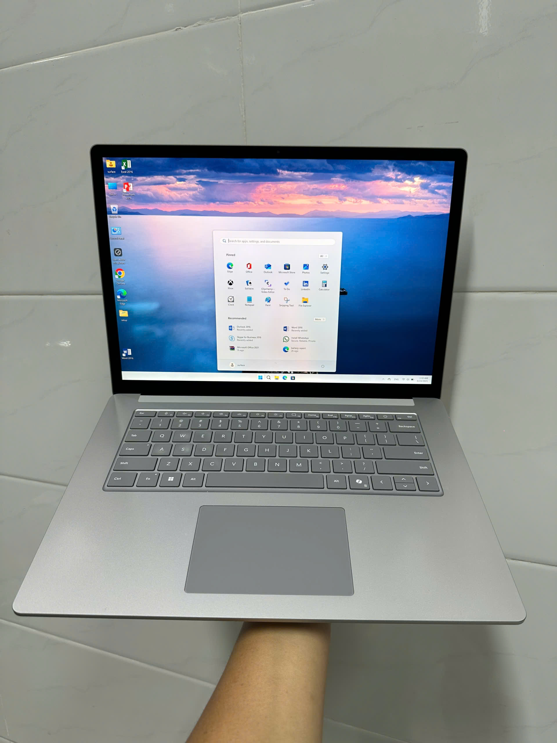 Surface Laptop 6 Ultra 5 2