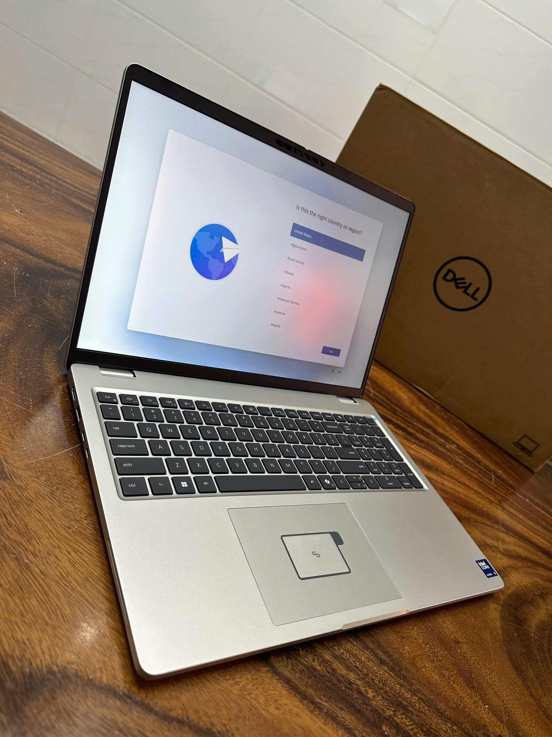 Dell Pro 16 Plus Pb16250 3