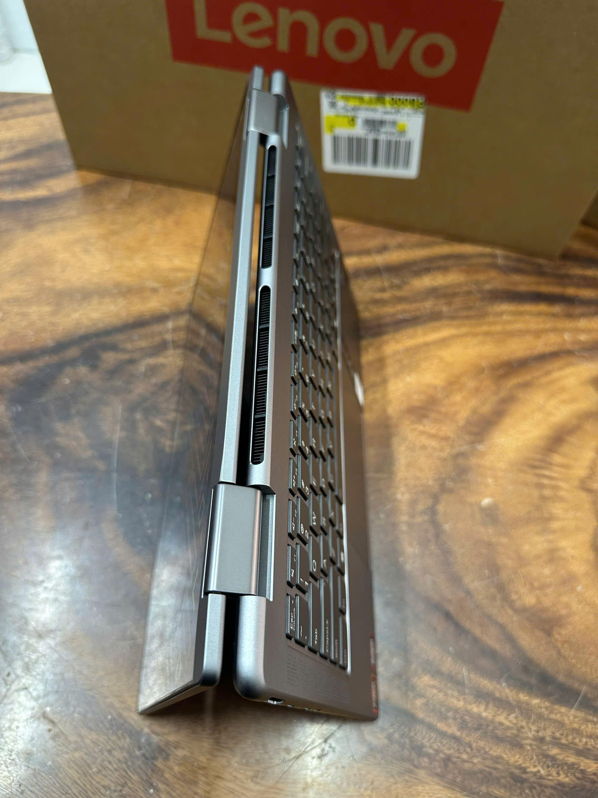 Lenovo Yoga 7 2in1 14ahp9 4