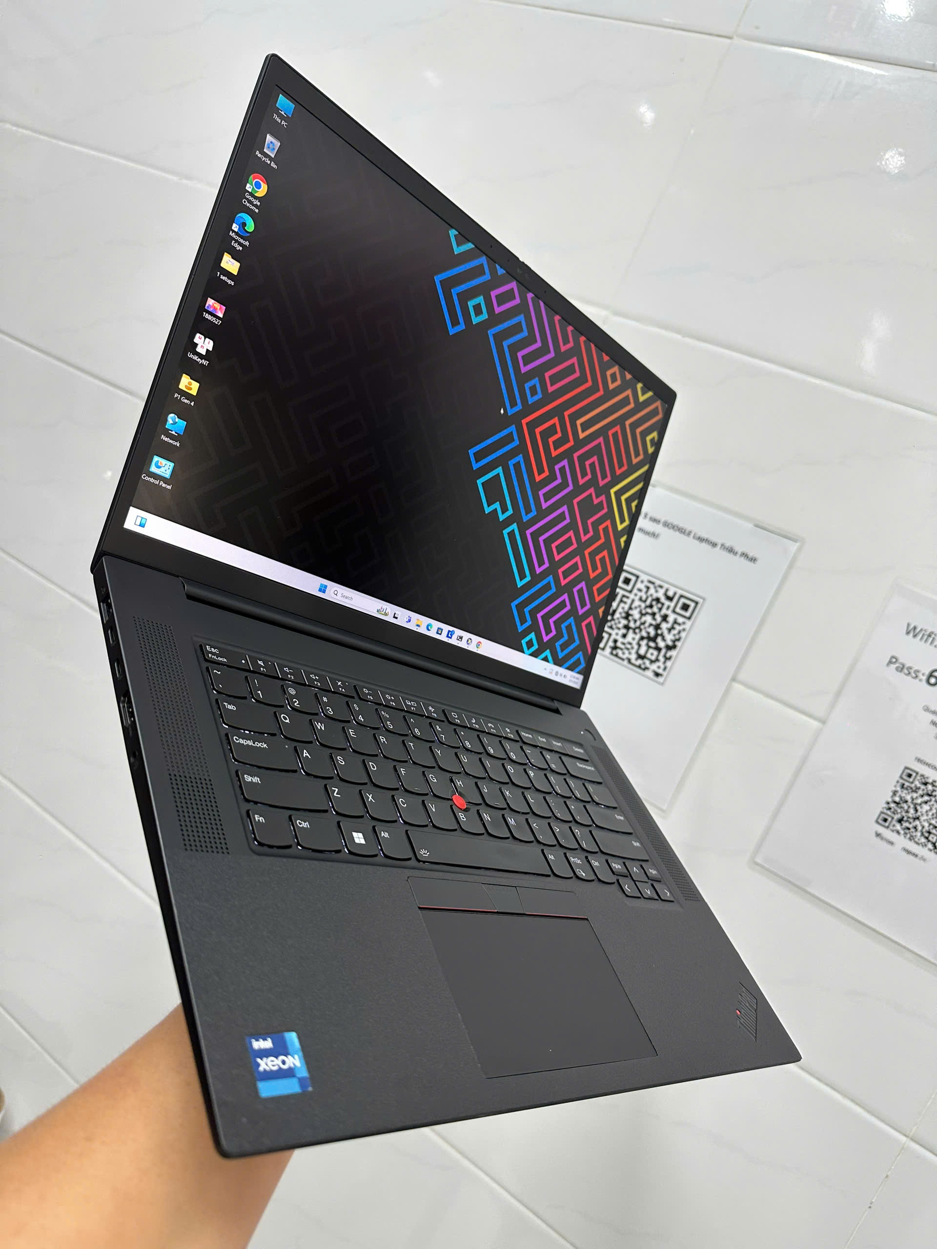 Thinkpad P1 Gen 4 Xeon 2k 4