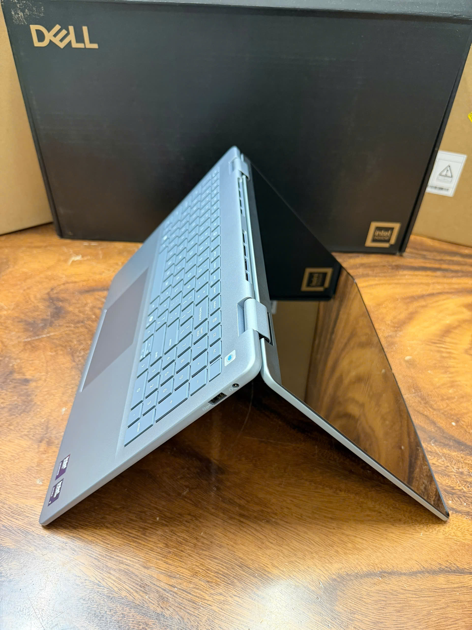 Dell 16 Plus 2 In 1 Db06250 8