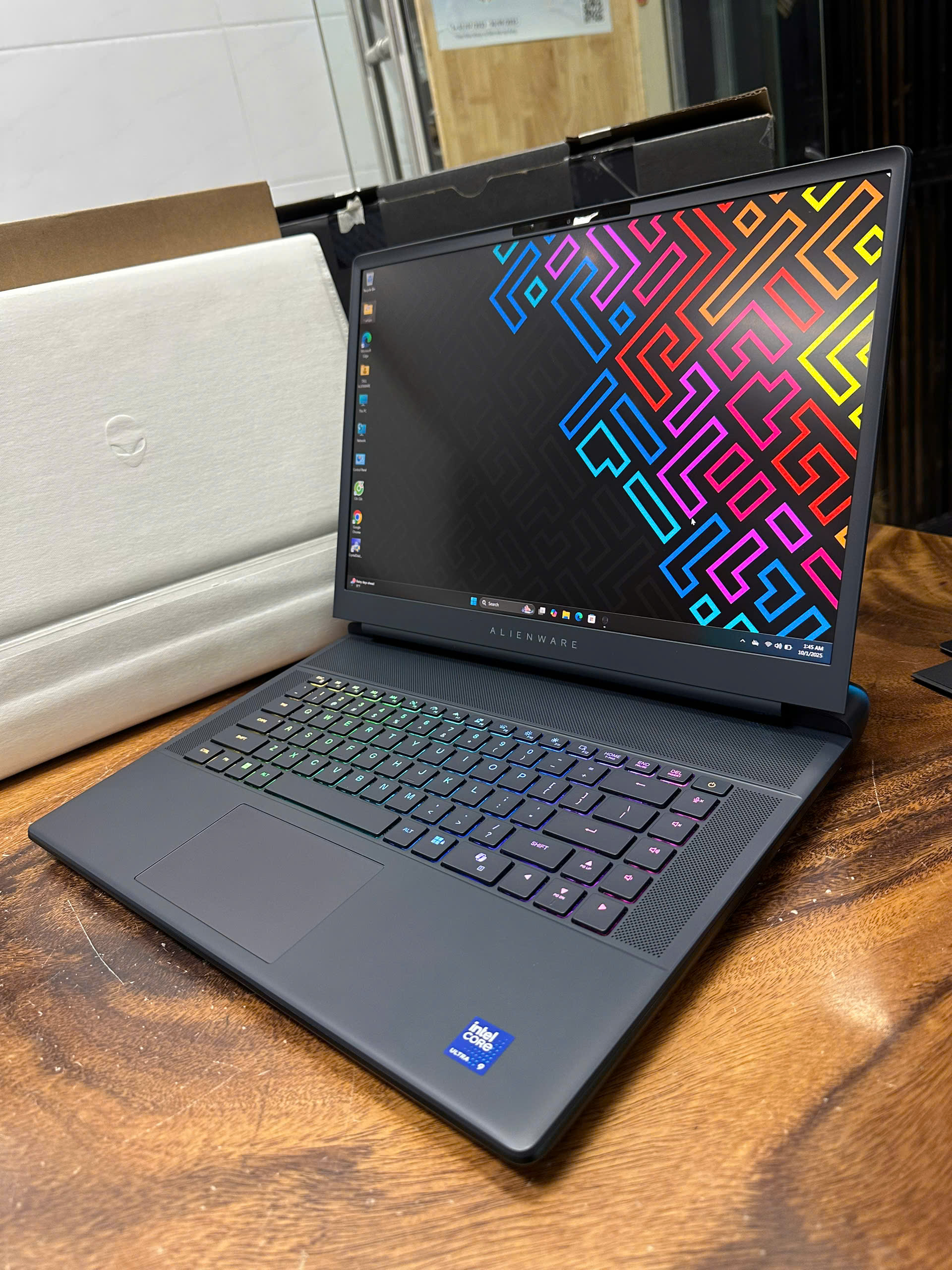 Dell Alienware 16 Area 51 5