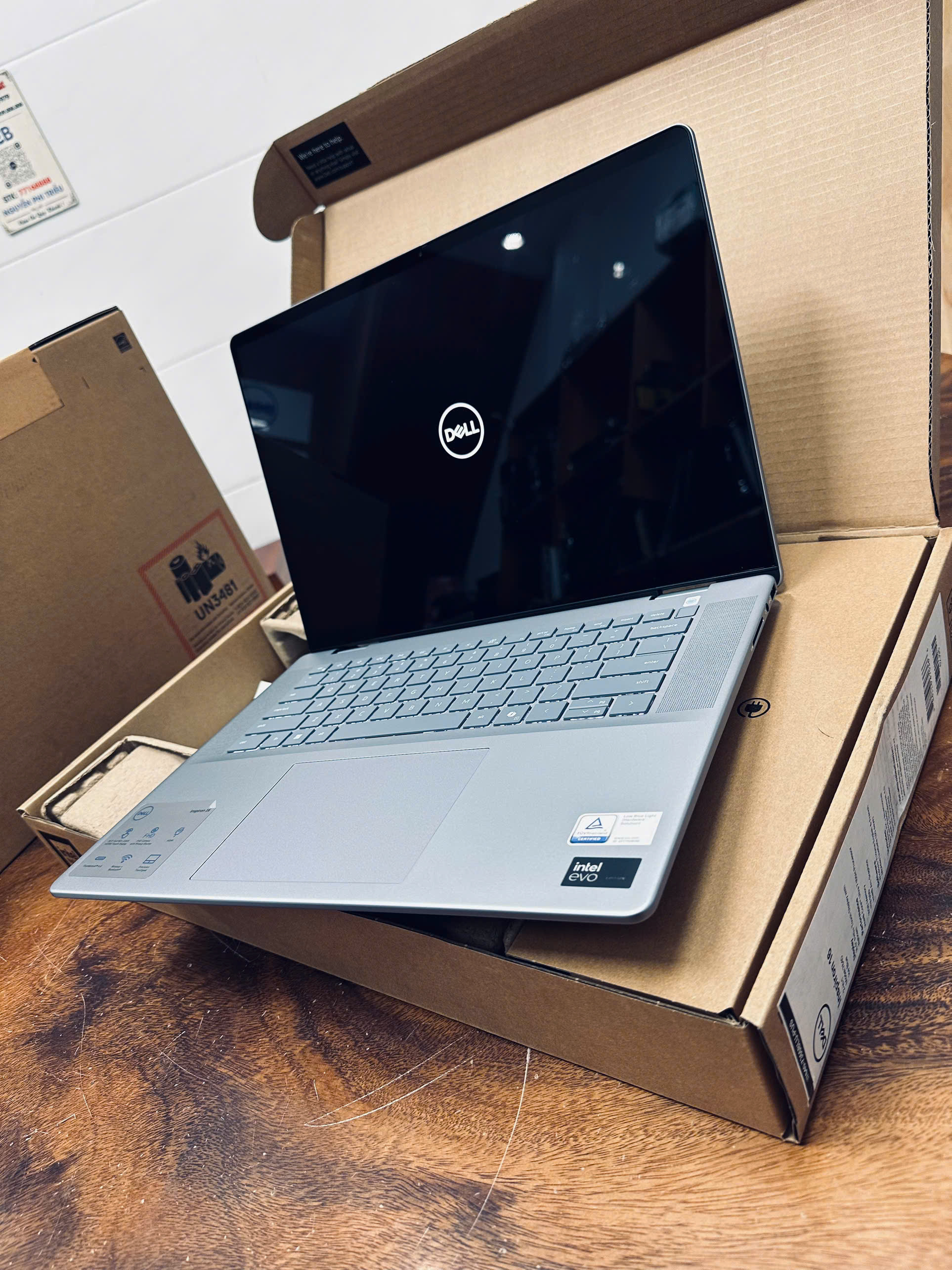 Dell Inspiron 7640 2in1 2