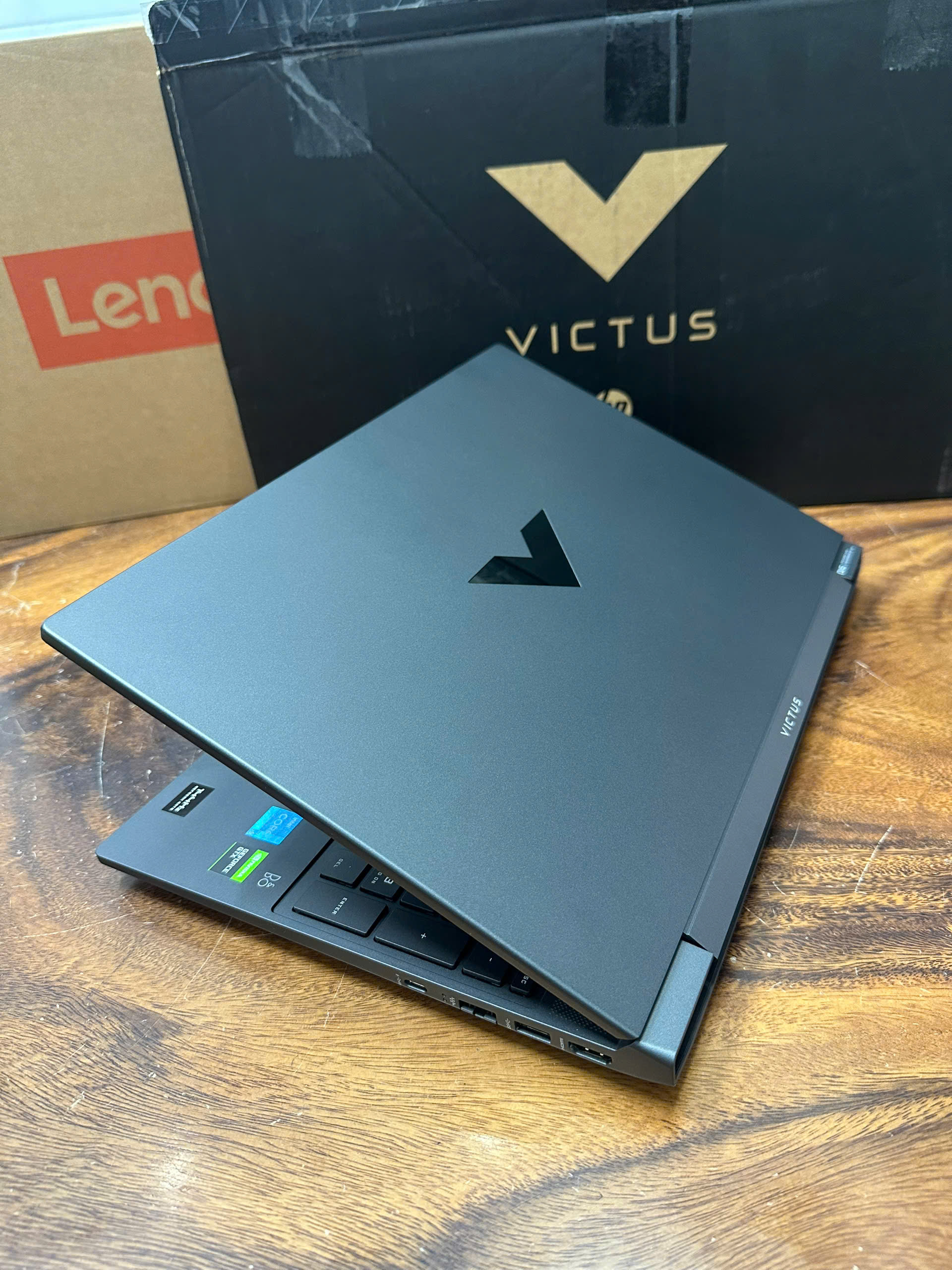 Gaming Hp Victus 15 8