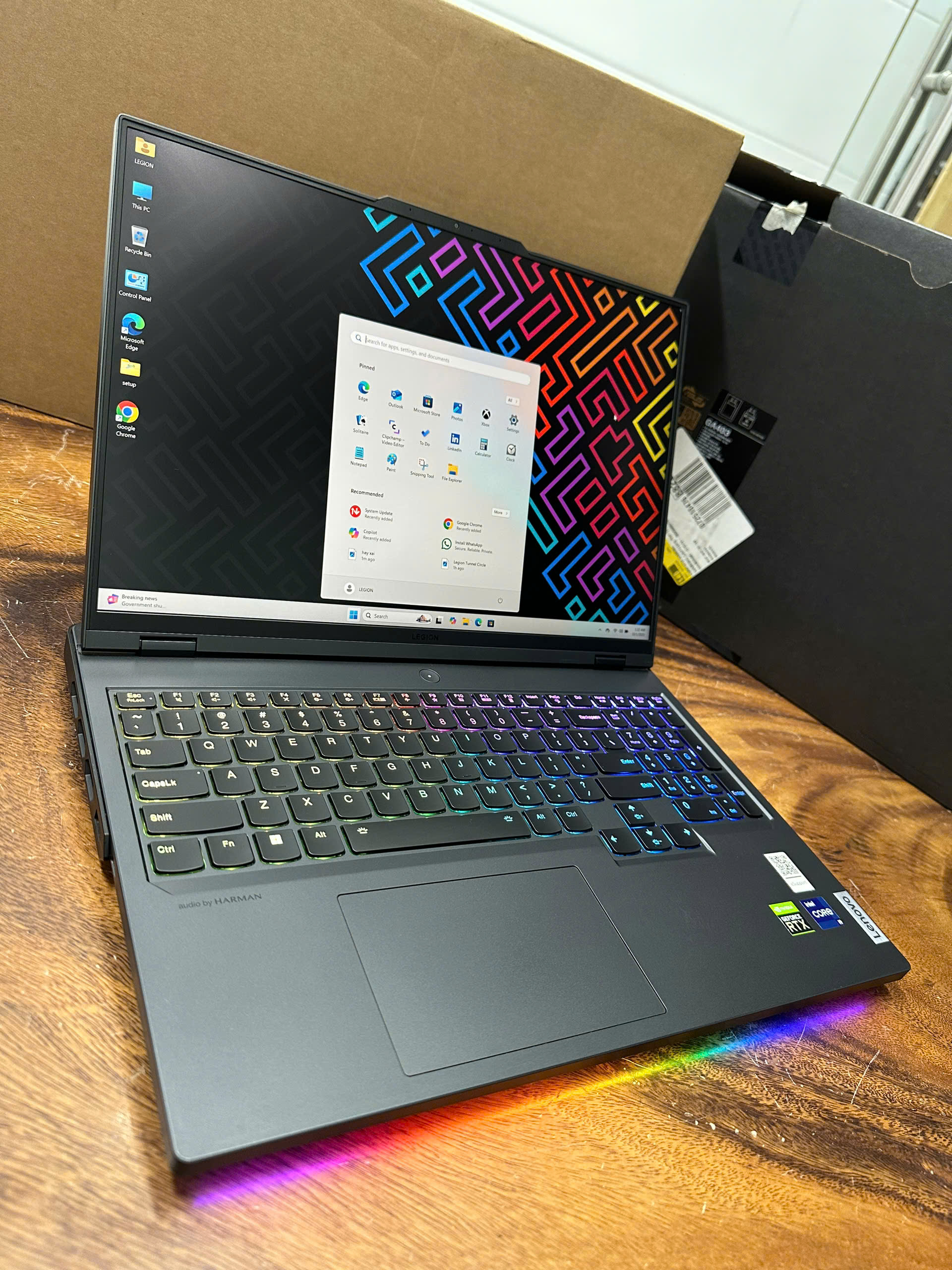 Legion Pro 7 16irx8h 6