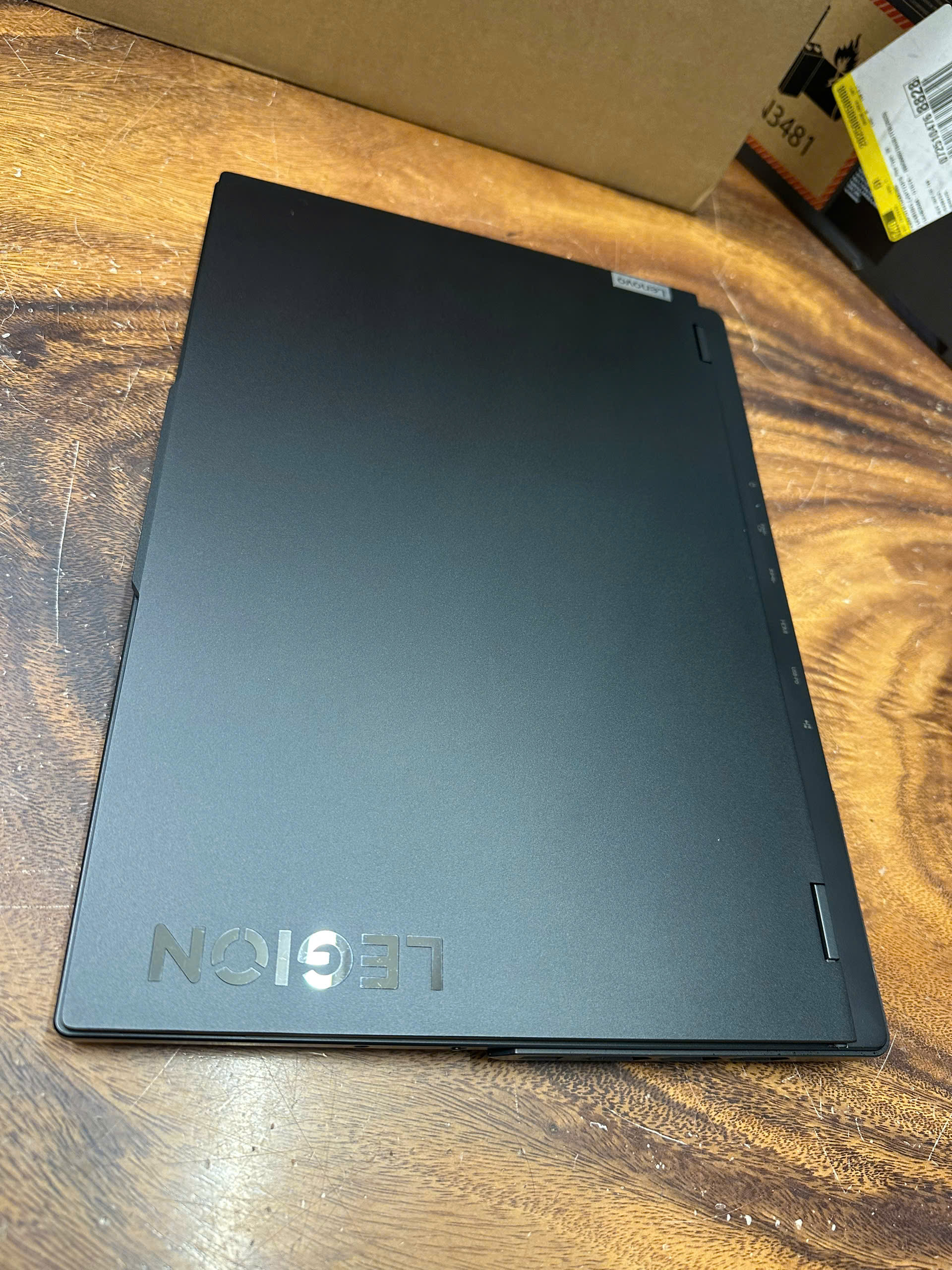 Legion Pro 7 16irx9h 1