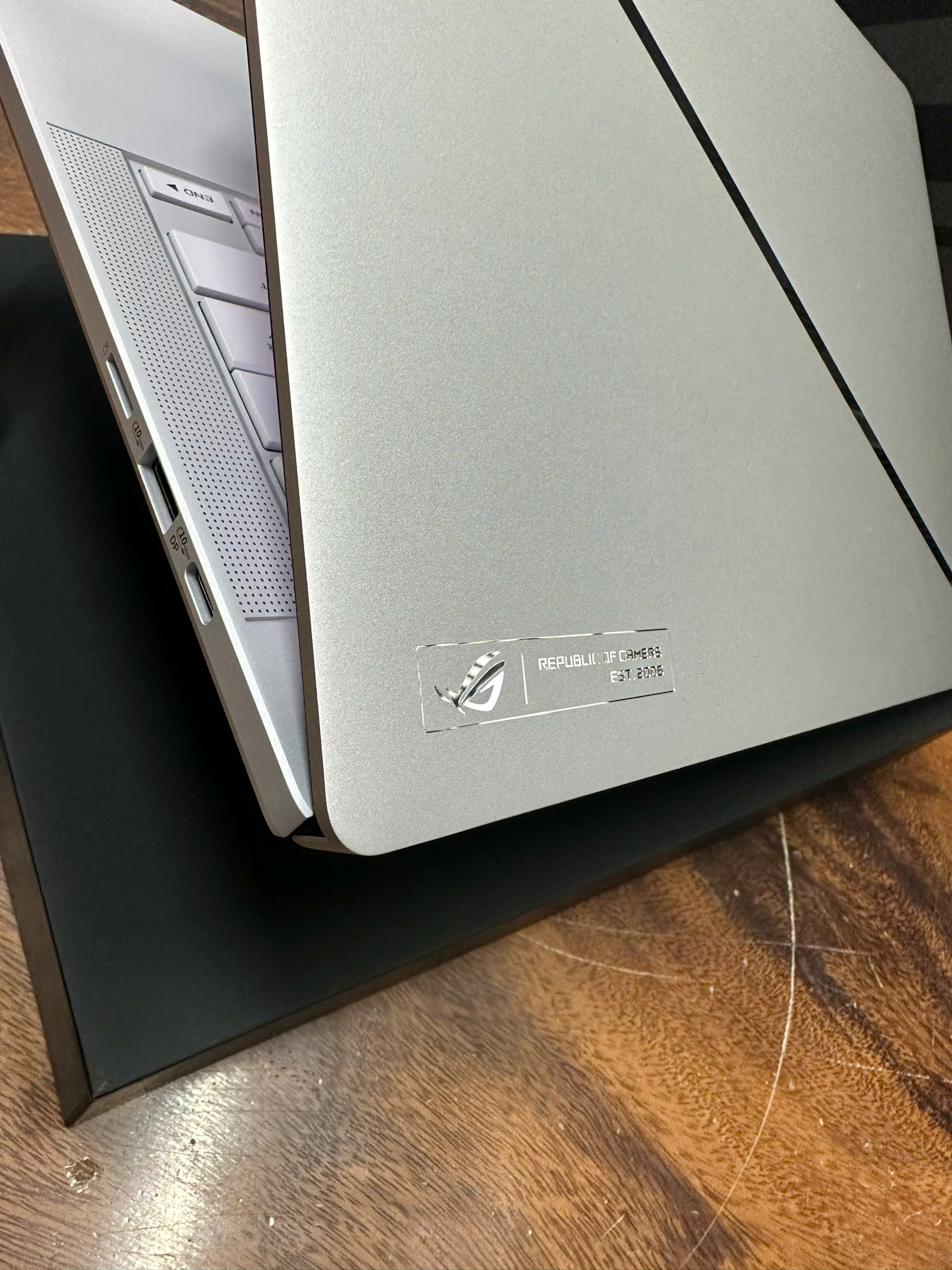 Asus Zephyrus G14 Ga403u 2