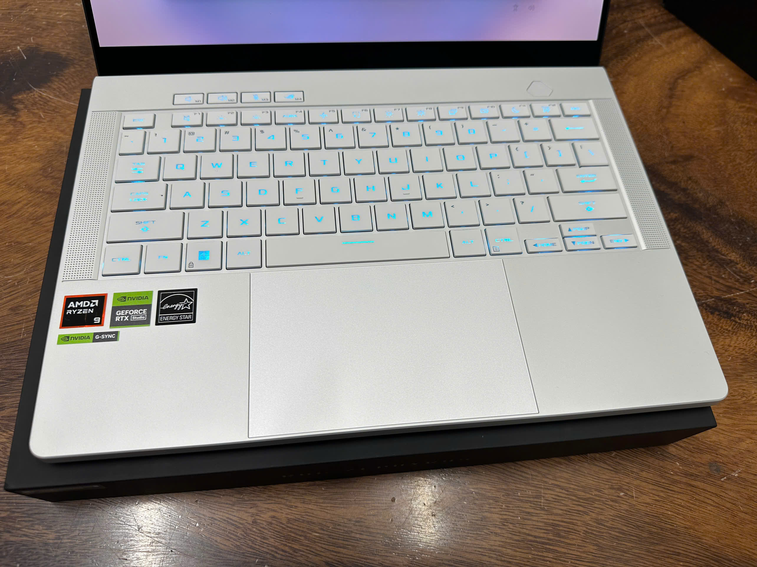 Asus Zephyrus G14 Ga403u 4