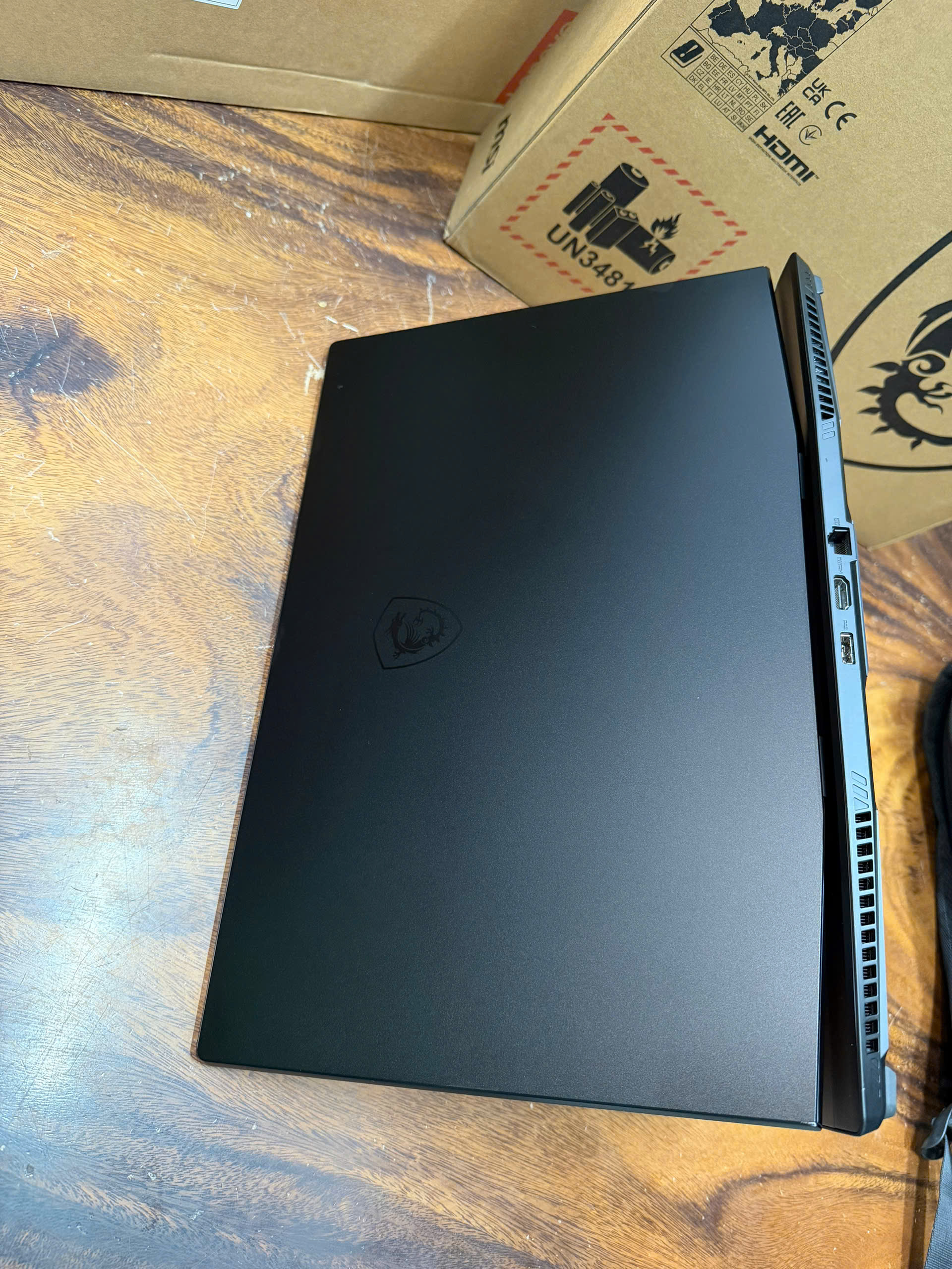 Msi Stealth 17 Studio A13vg 3