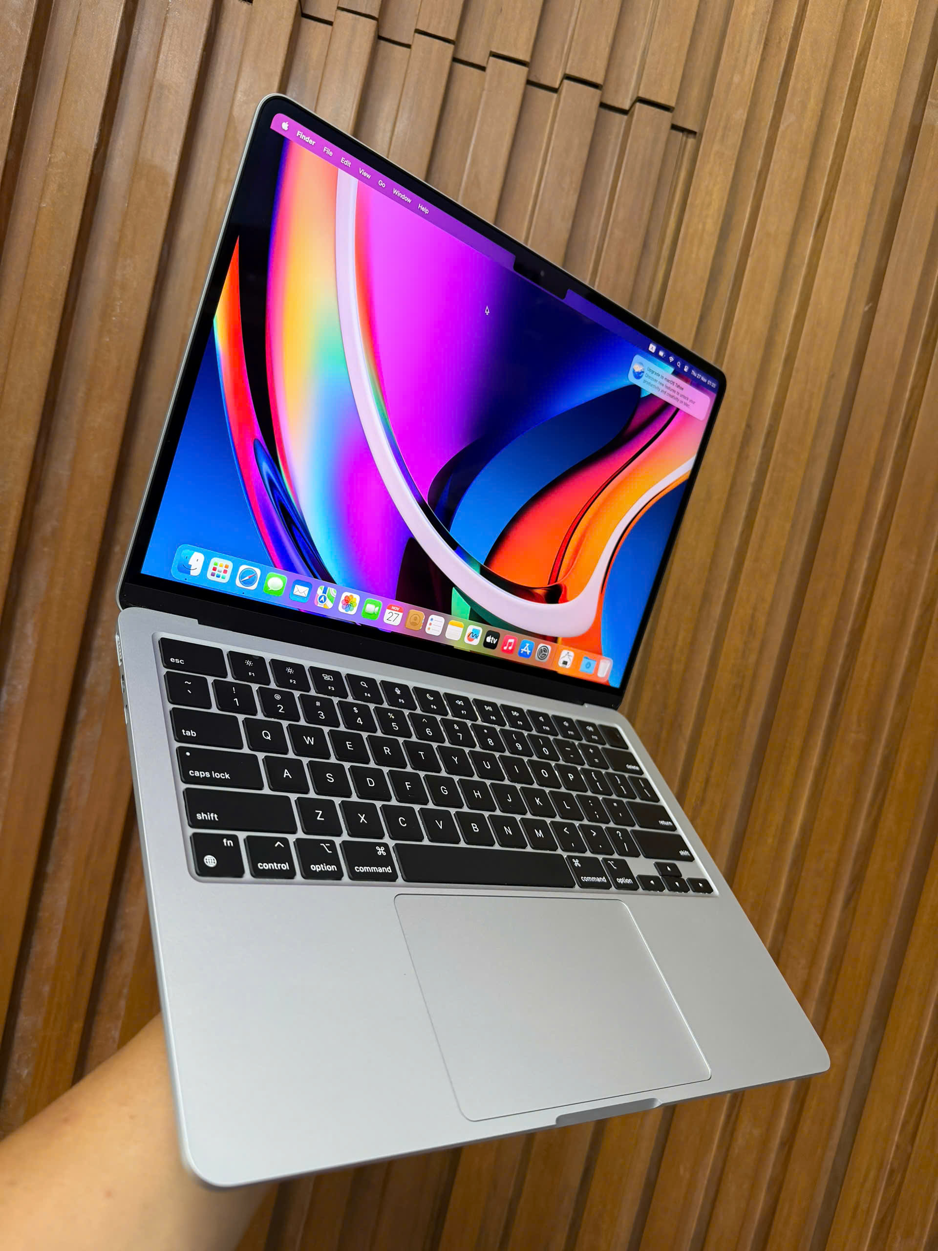 Macbook Air M3 Silver 4