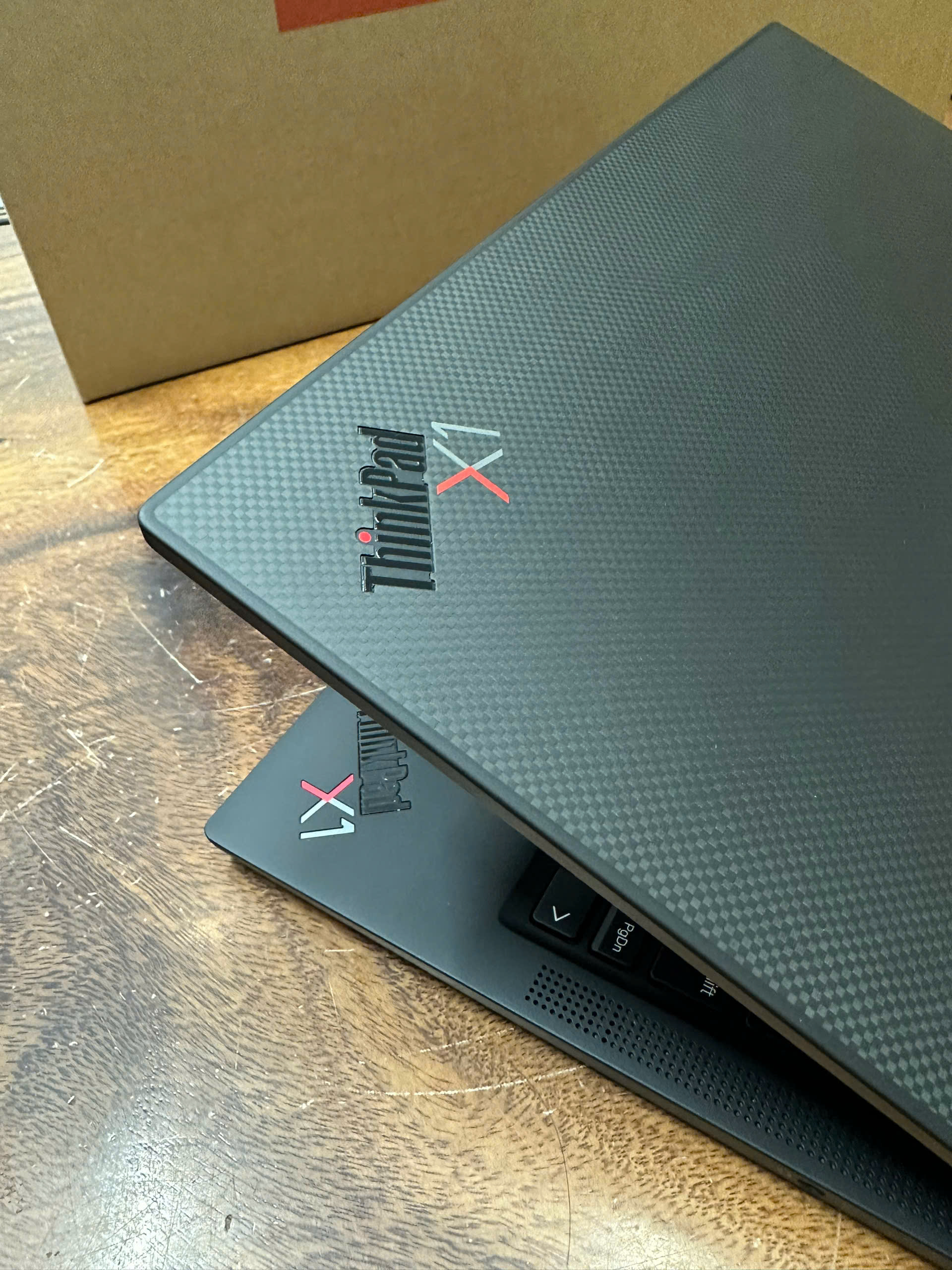 Thinkpad X1 Carbon Gen 10 4k6