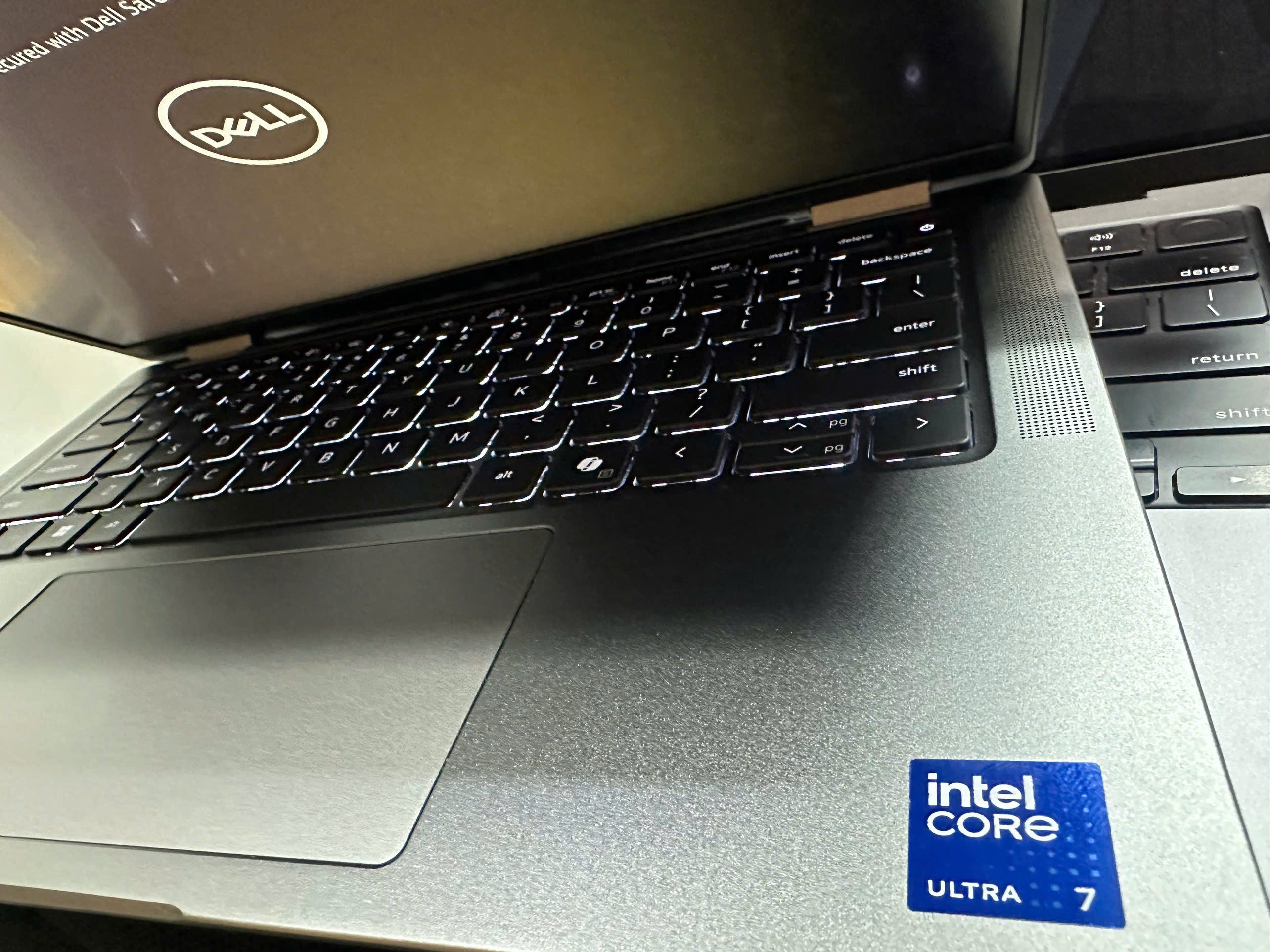 Dell Latitude 7350 Ultra 7 9