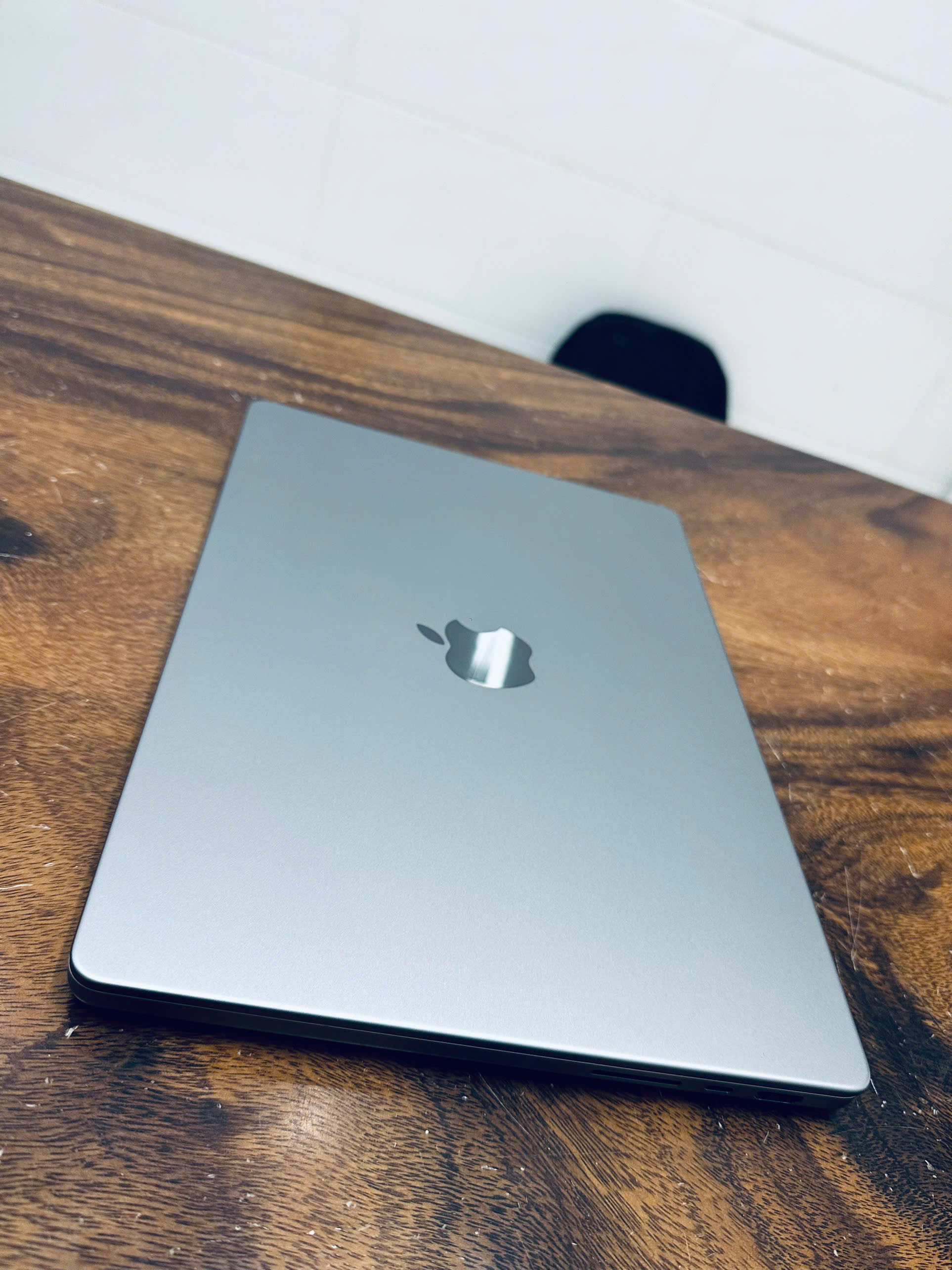Macbook Pro 14 M1 Japan 1