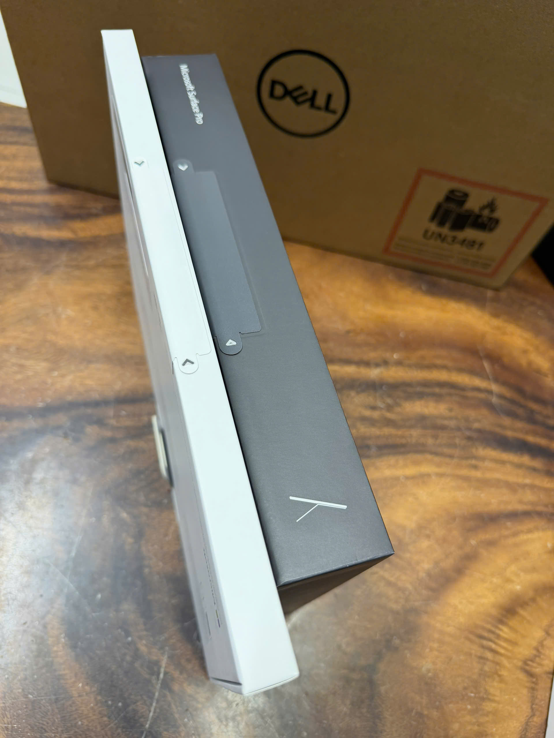 Surface Pro 11 New Black 1