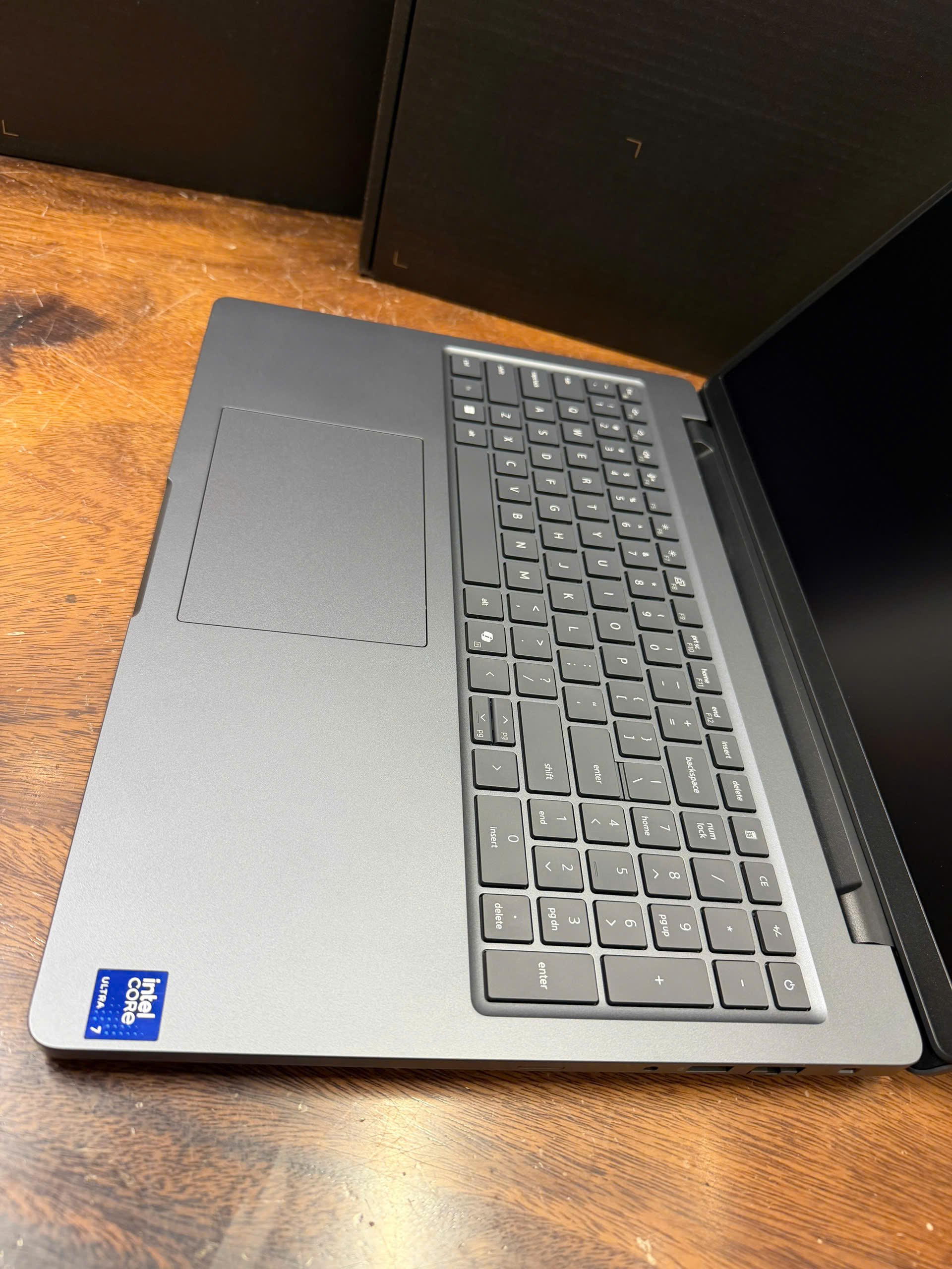 Dell Pro Max 16 Mc16250 2