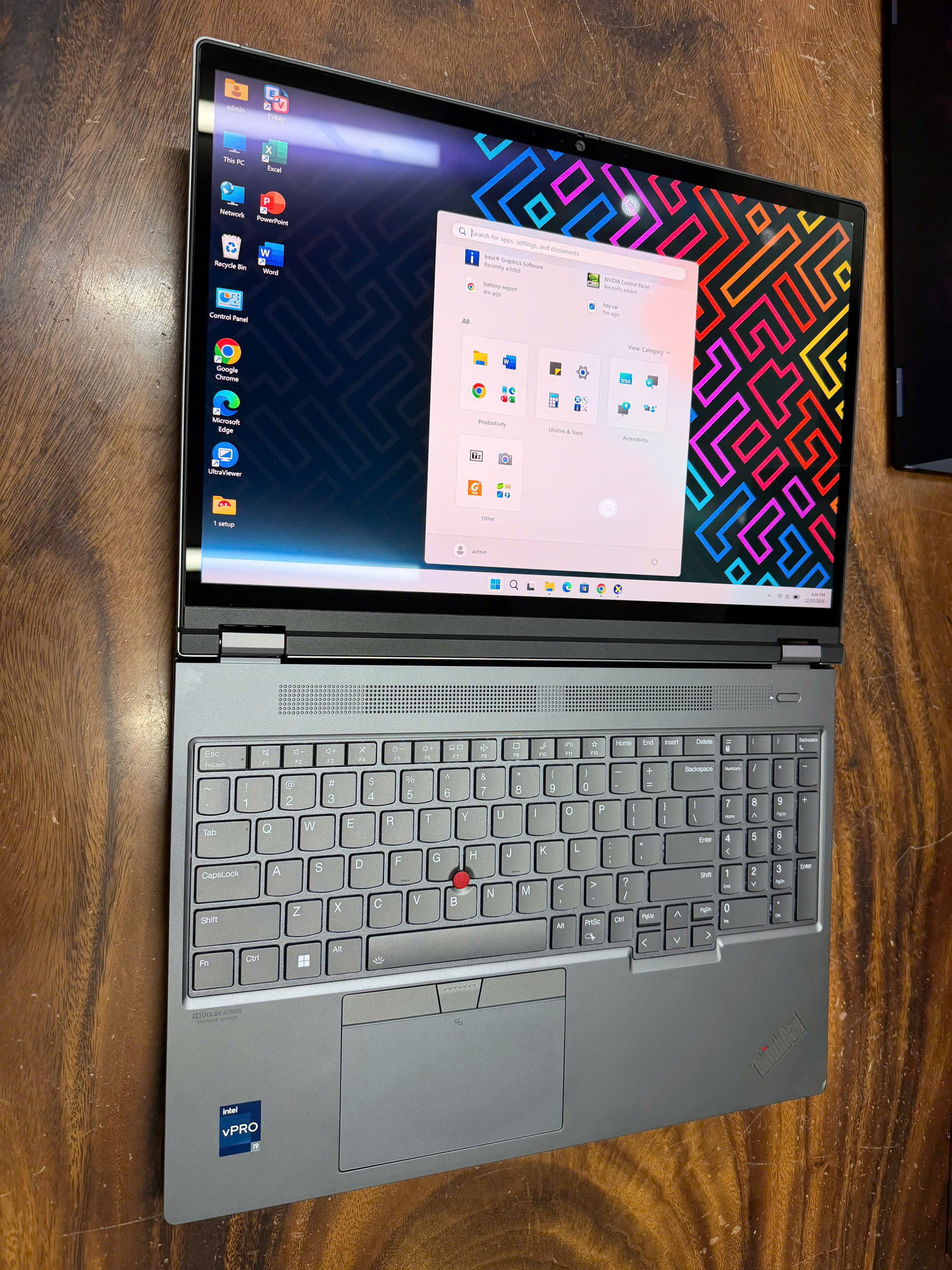 Thinkpad P16 Gen 2 Oled 9
