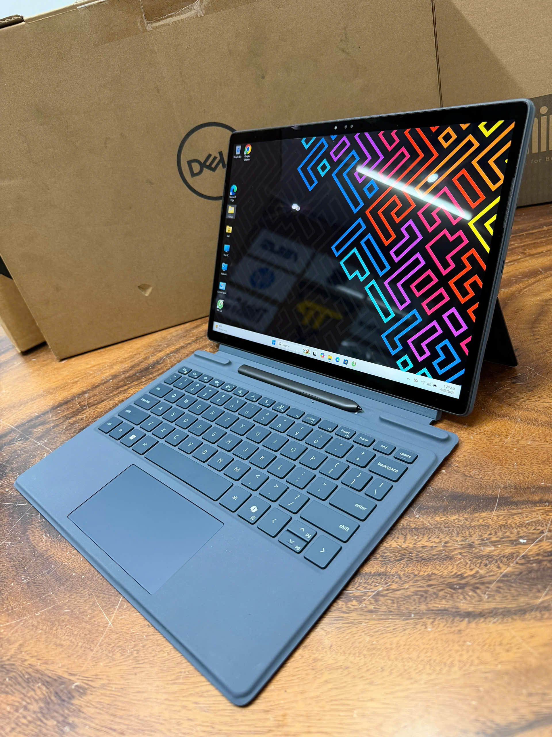 Dell Latitude 7350 Detachable 4