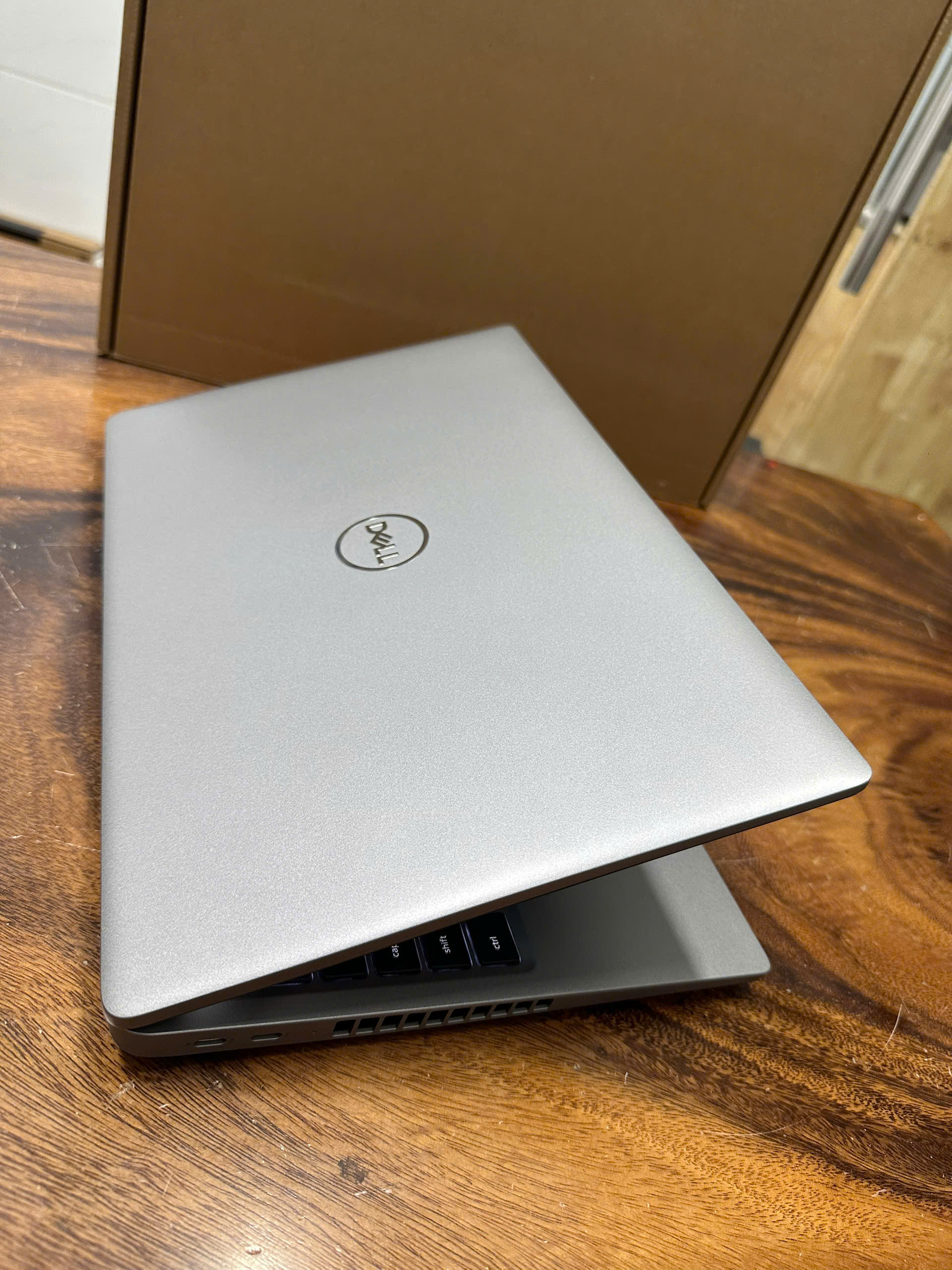 Dell Latitude 5550 7