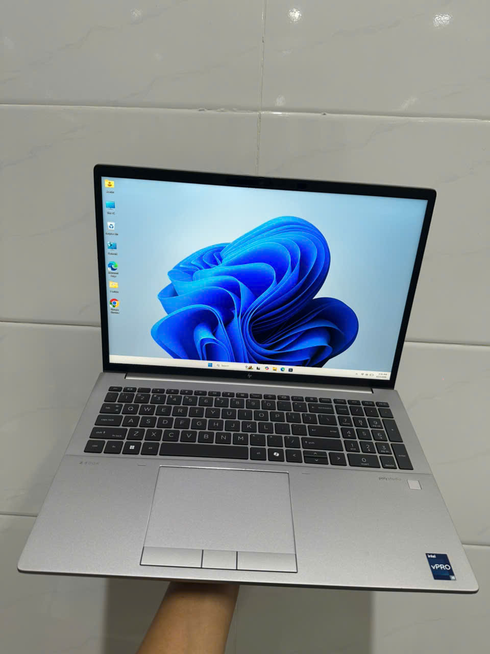 Z7755307253994 3ecc86edebf1b54e1e3ea15d209e47ed