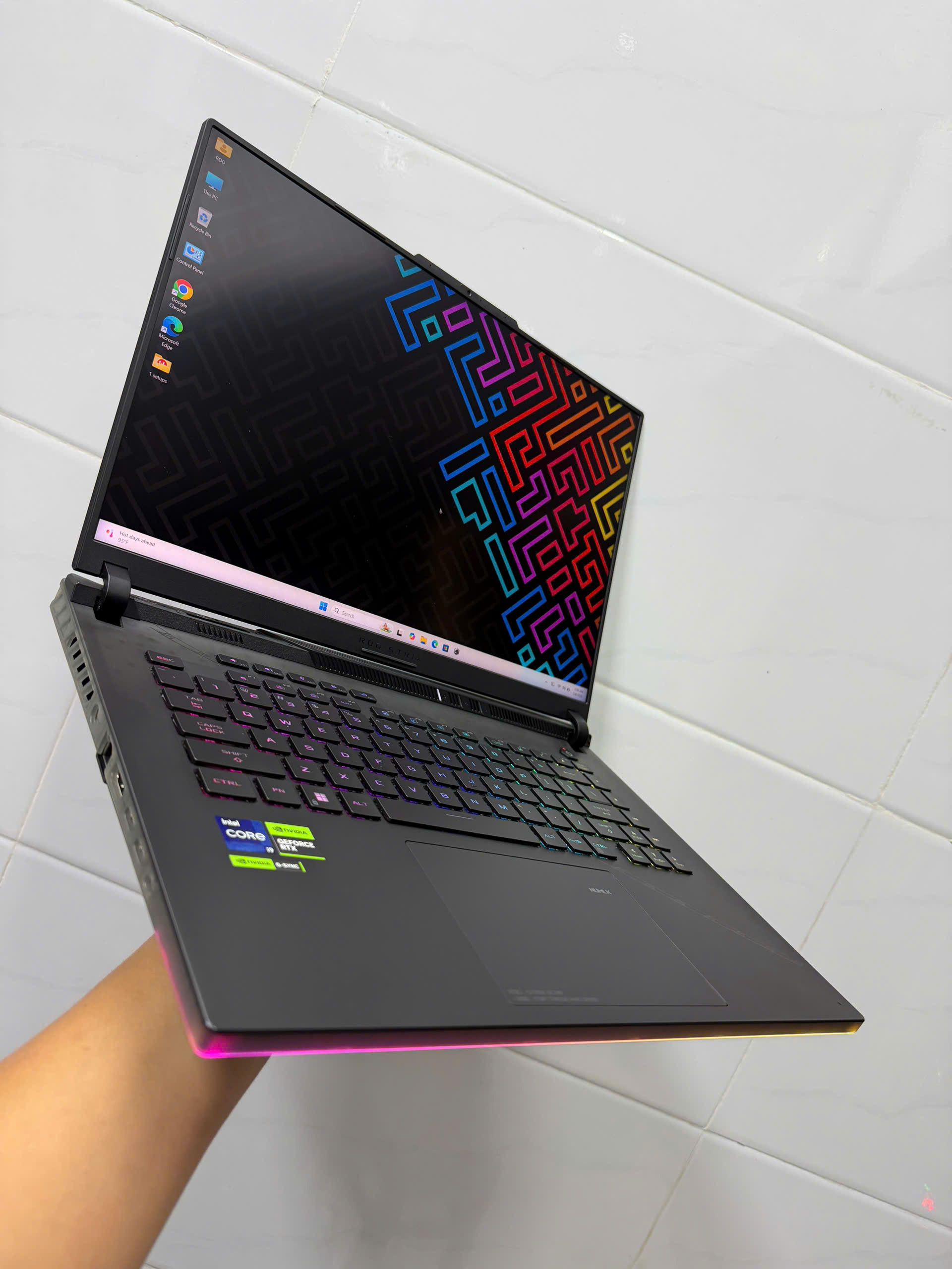 Asus Rog Strix Scar 16 I9 4