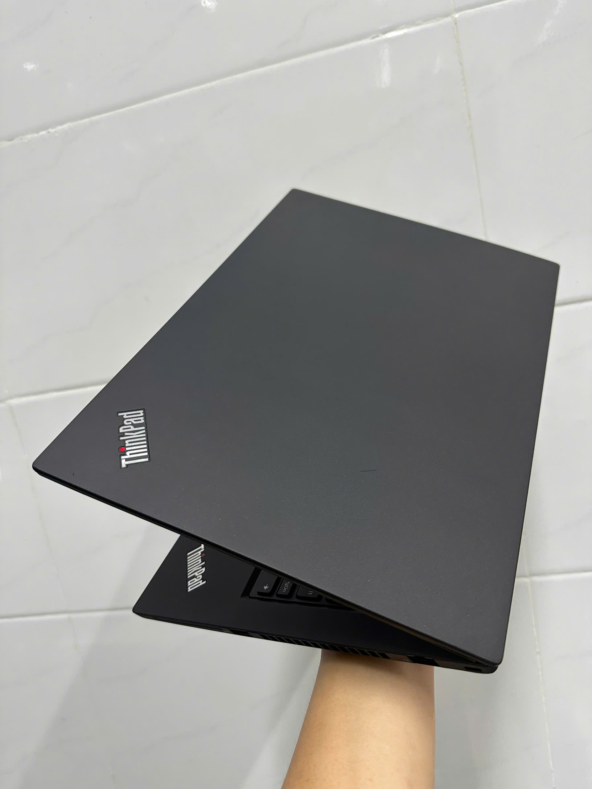 Thinkpad P14s Gen 2 Core I7 1