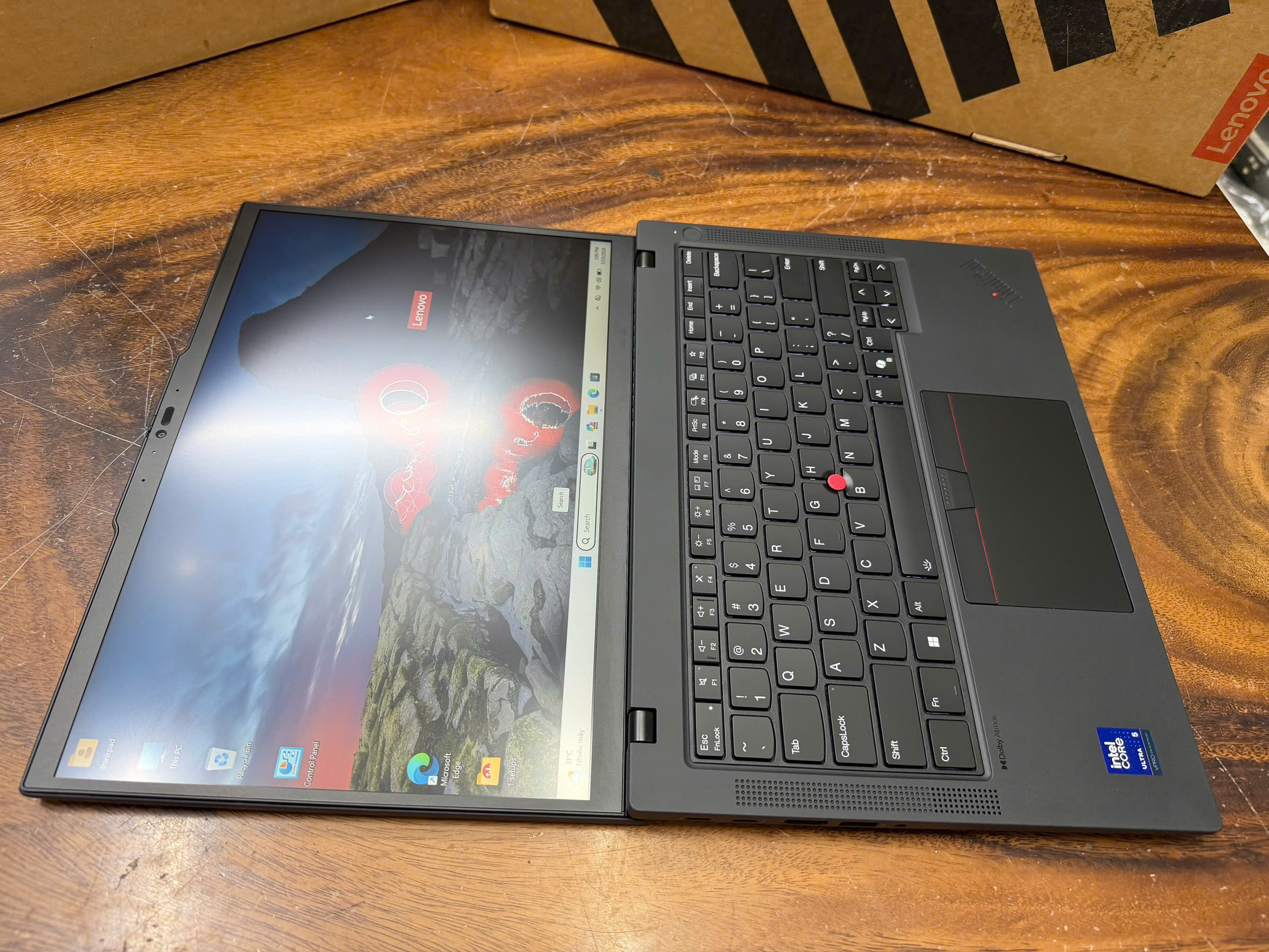 Thinkpad T14 Gen 6 Ultra 5 11