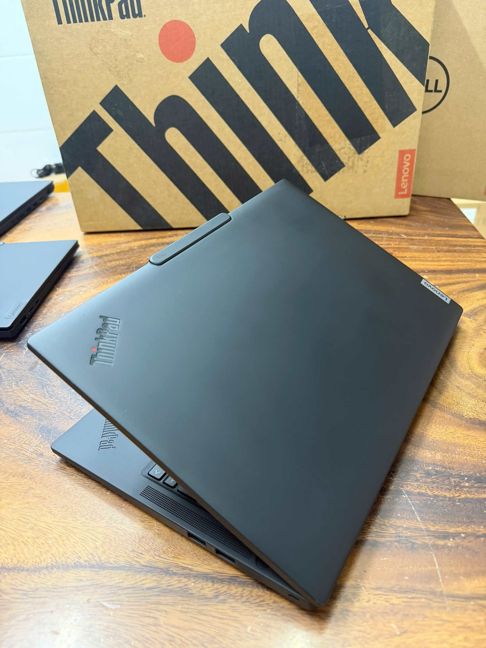 Thinkpad T14s Gen 5 3