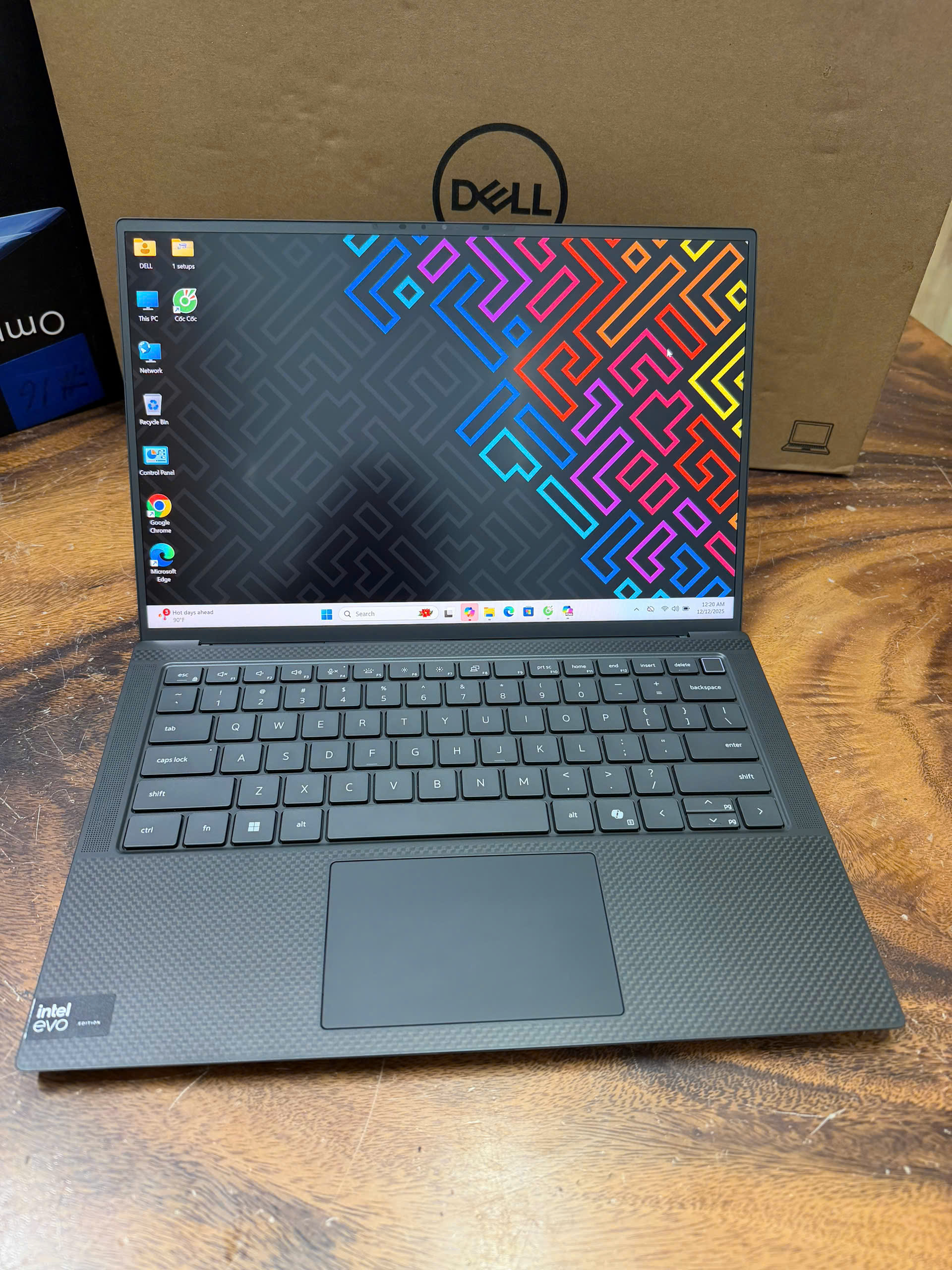 Dell Precision 5490 Ultra 7 2