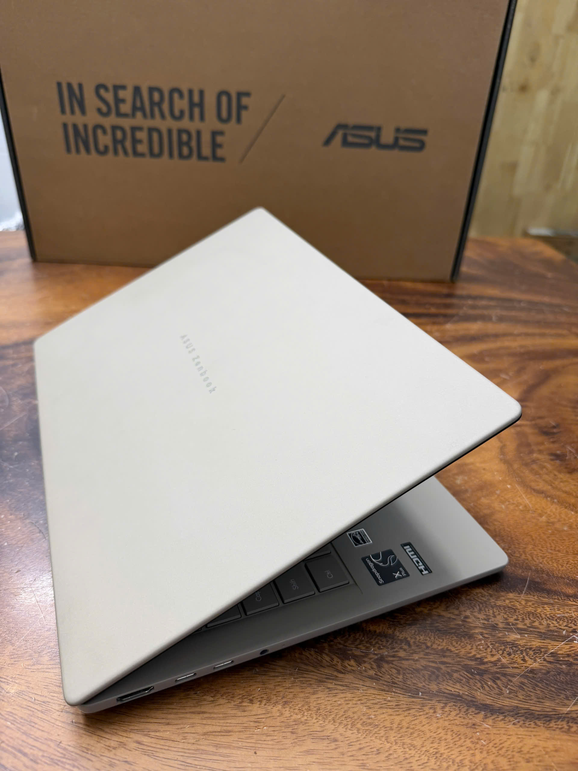 Asus Zenbook A14 Ux3407 2