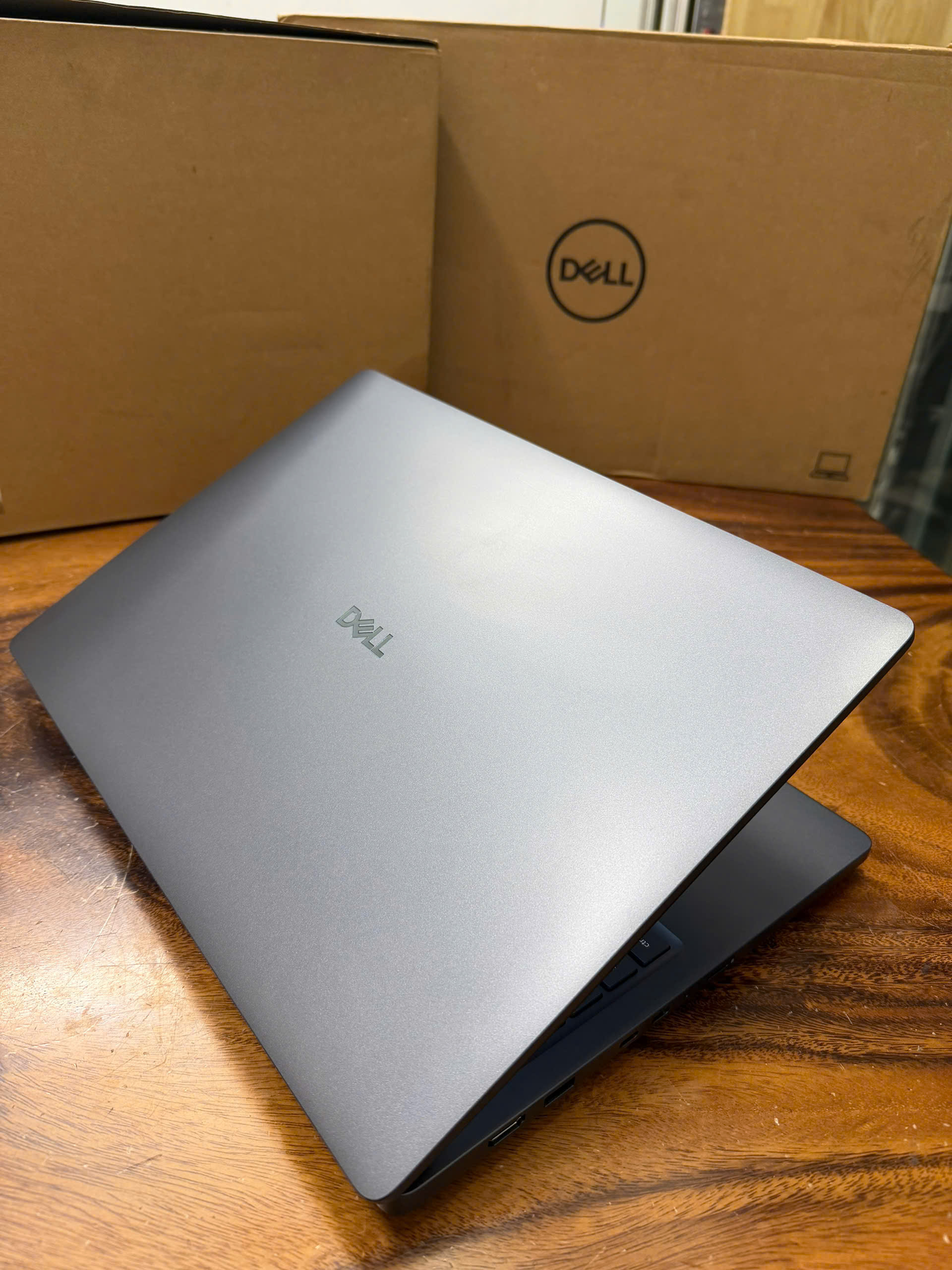Dell Pro Max 16 Mc16250 Ryzen Ai 9 3