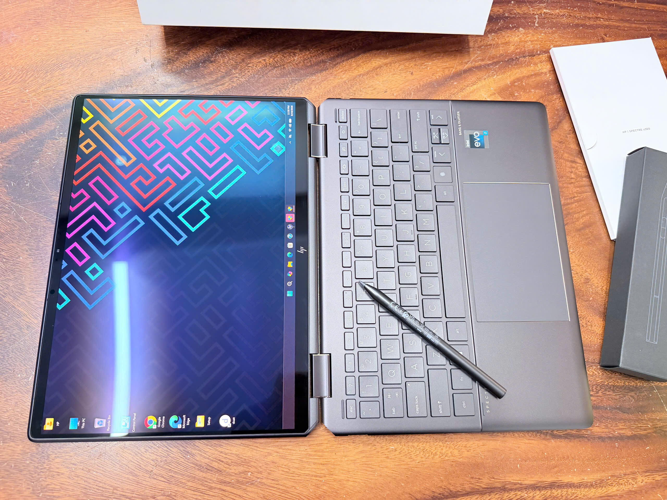 Hp Spectre X360 14 Ef0001x 4 Rotated