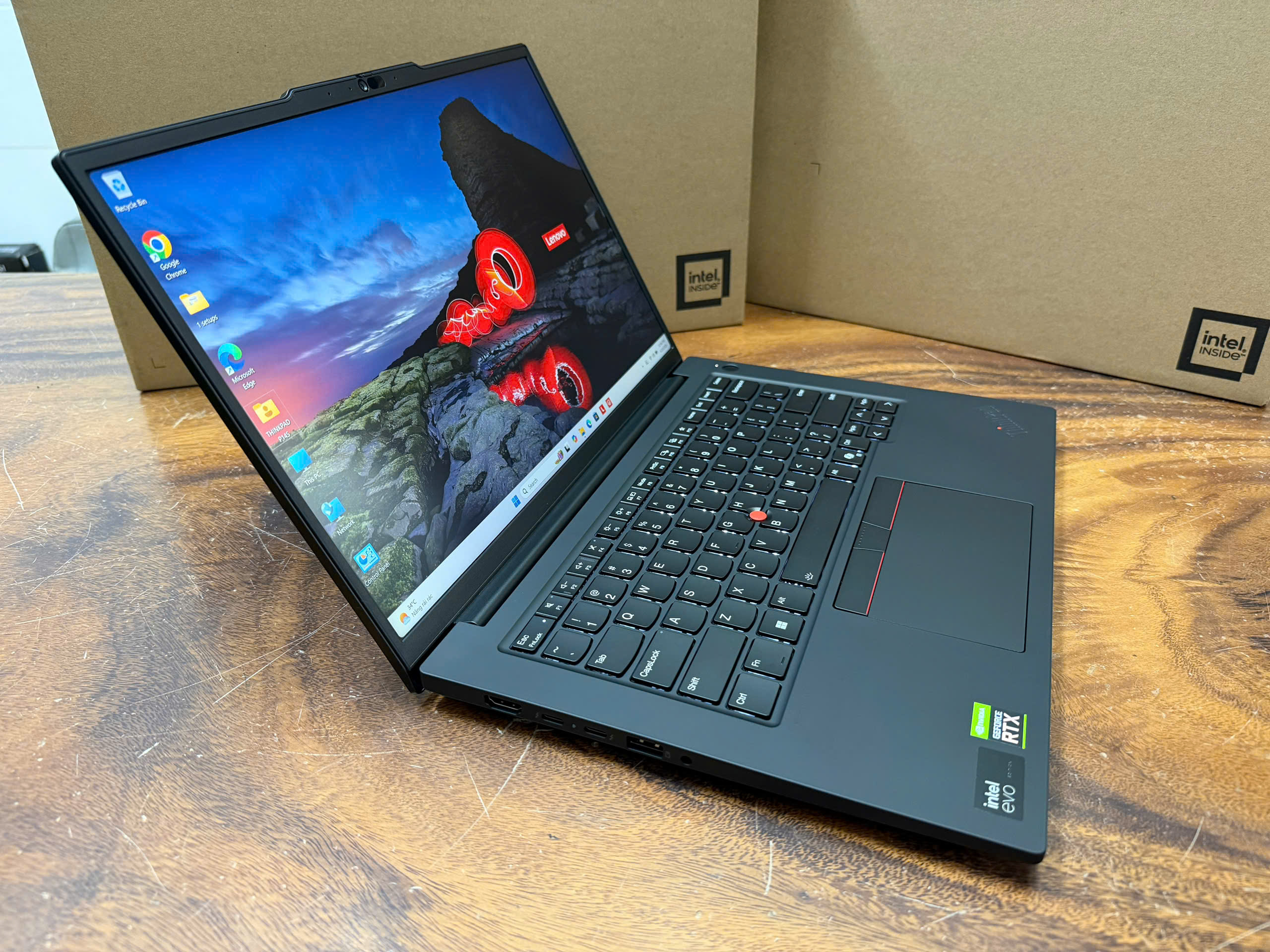 Thinkpad P14s Gen 5 4