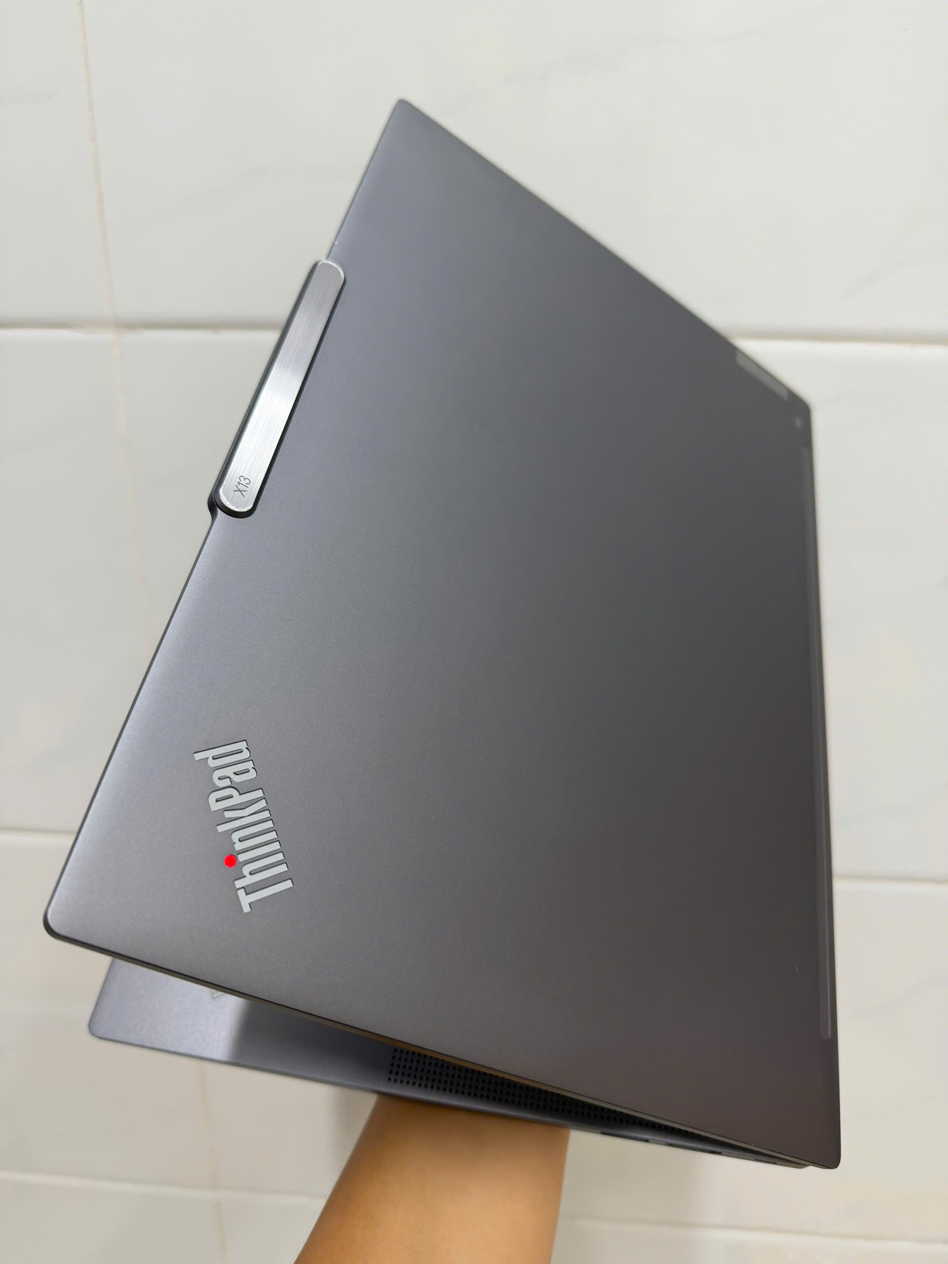 Thinkpad X13 Gen 4 10