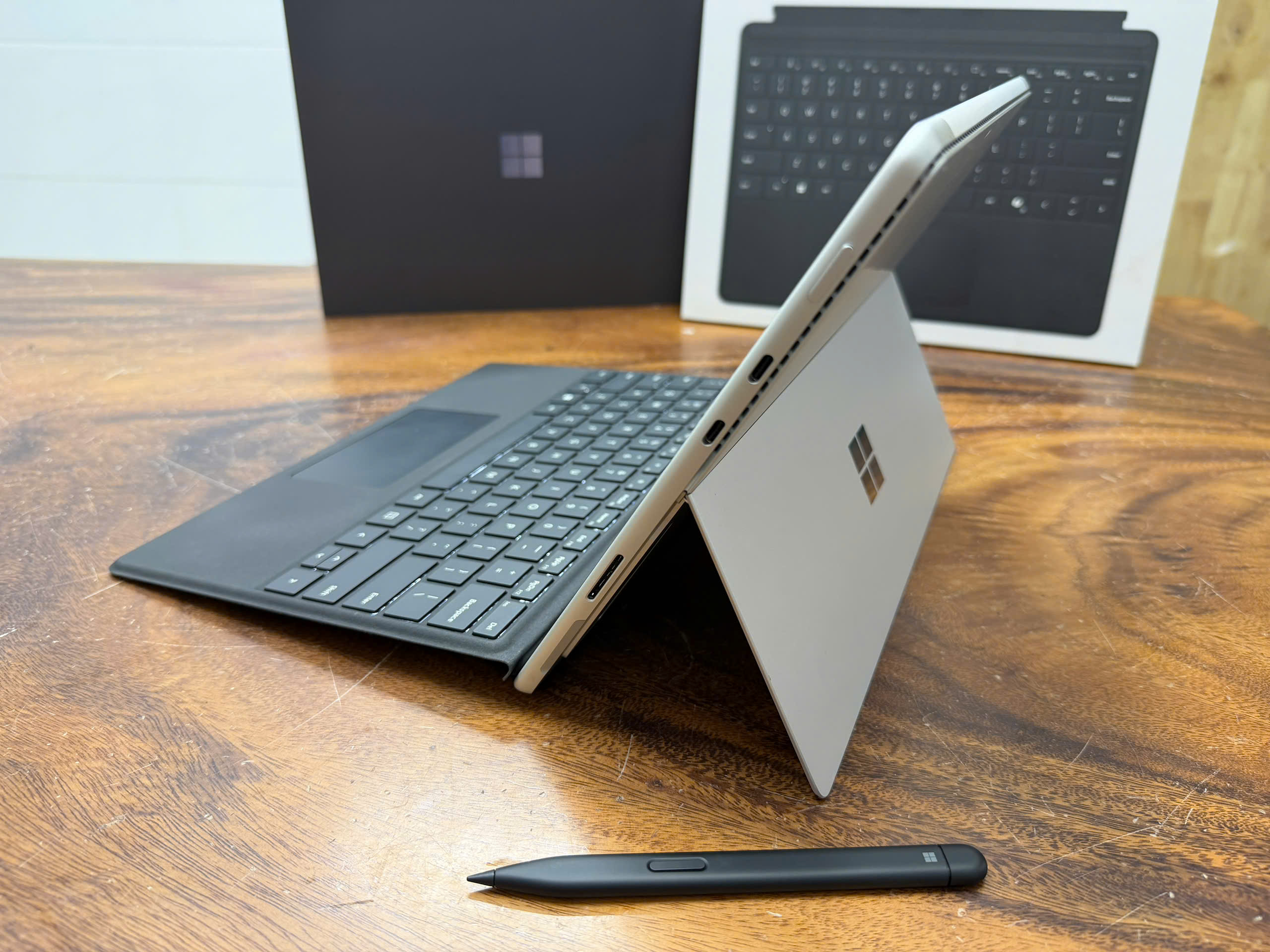 Surface Pro 8 Max 4
