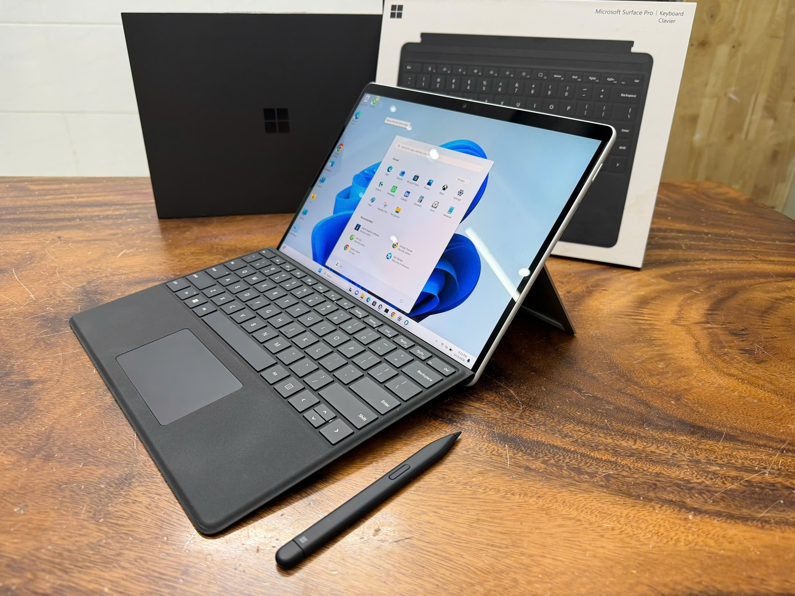 Surface Pro 8 Max 9