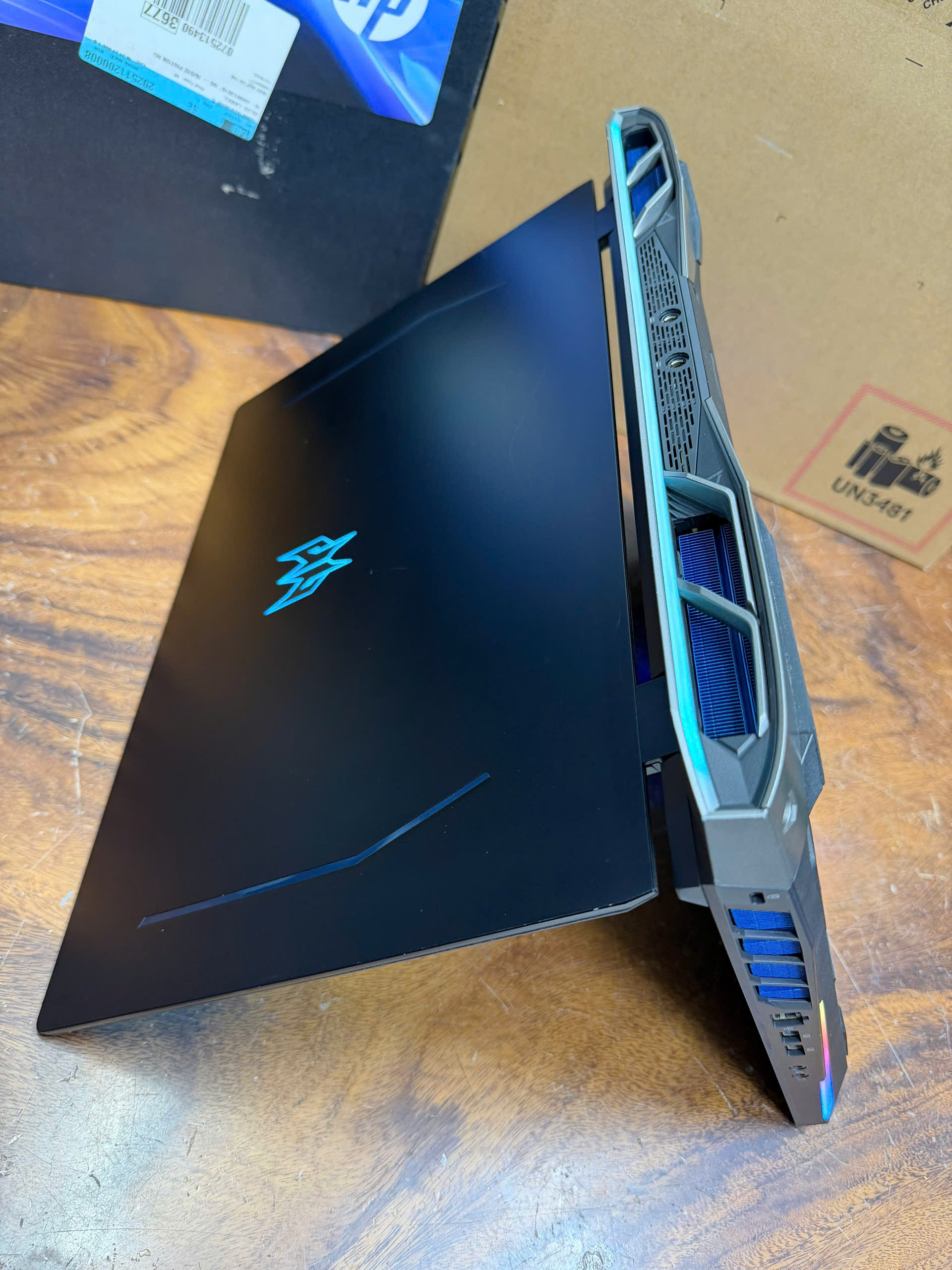 Acer Predator Ph517 2