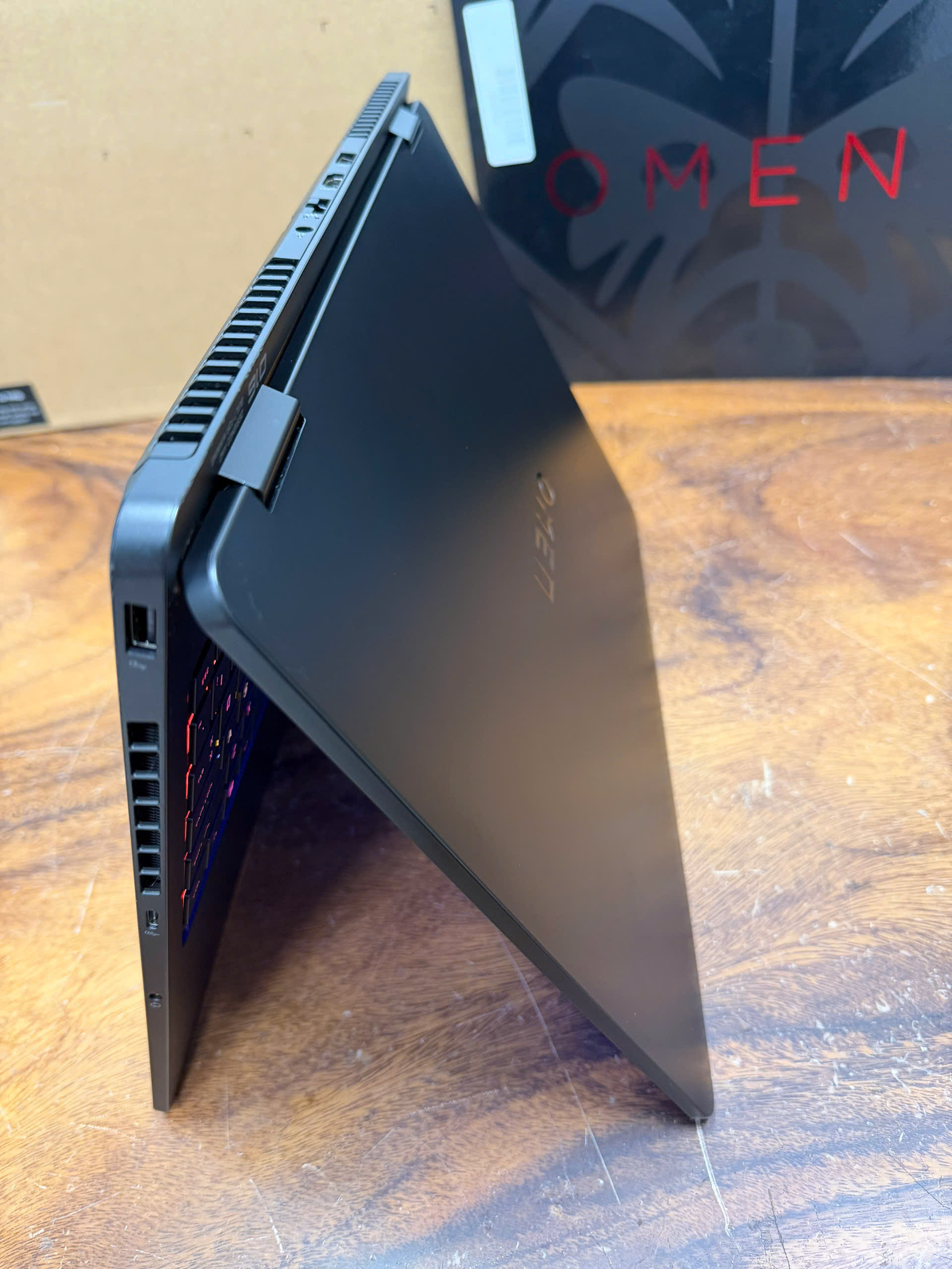 Hp Omen Slim 16 7