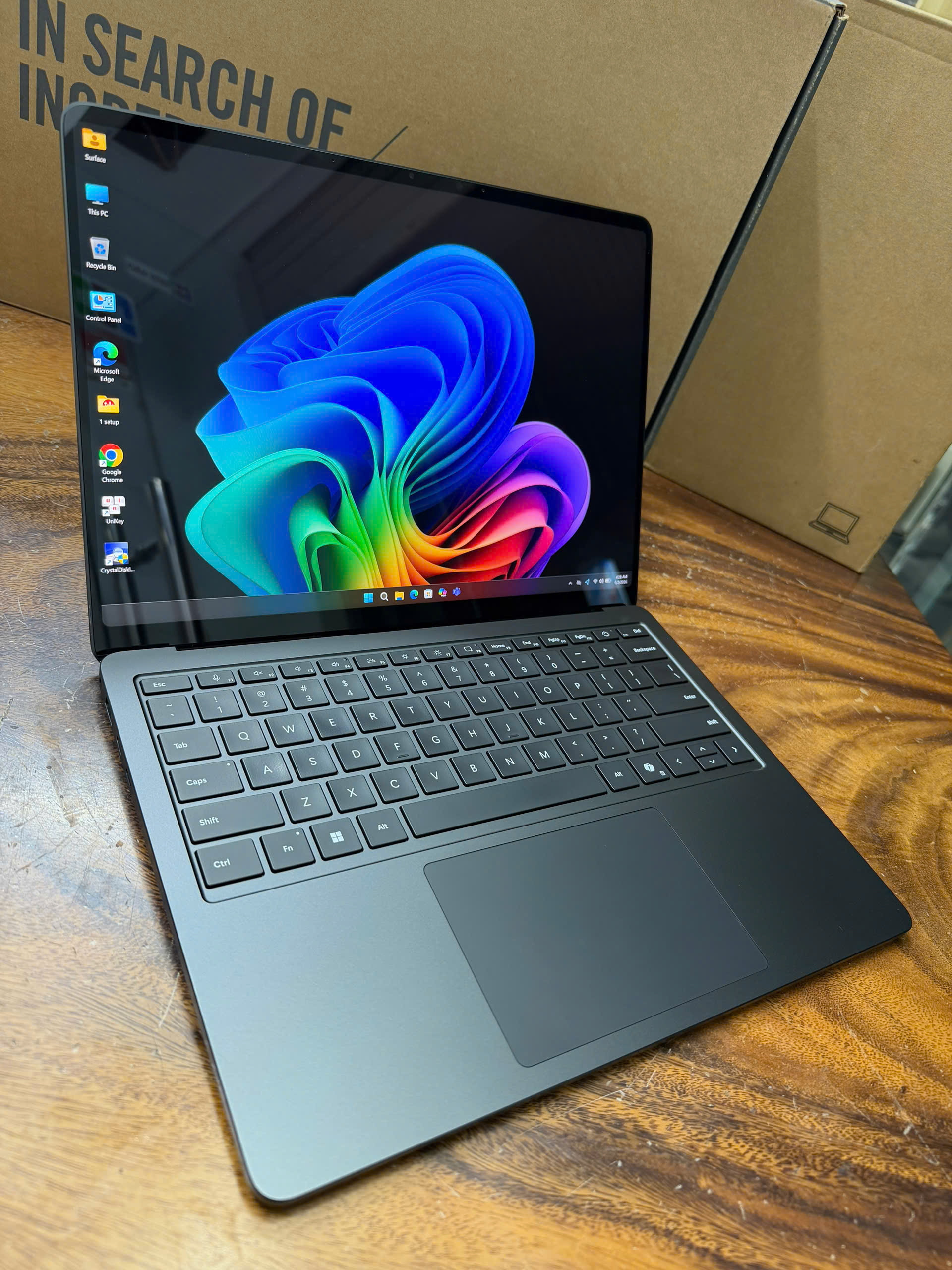 Surface Laptop 7 13in Black 5