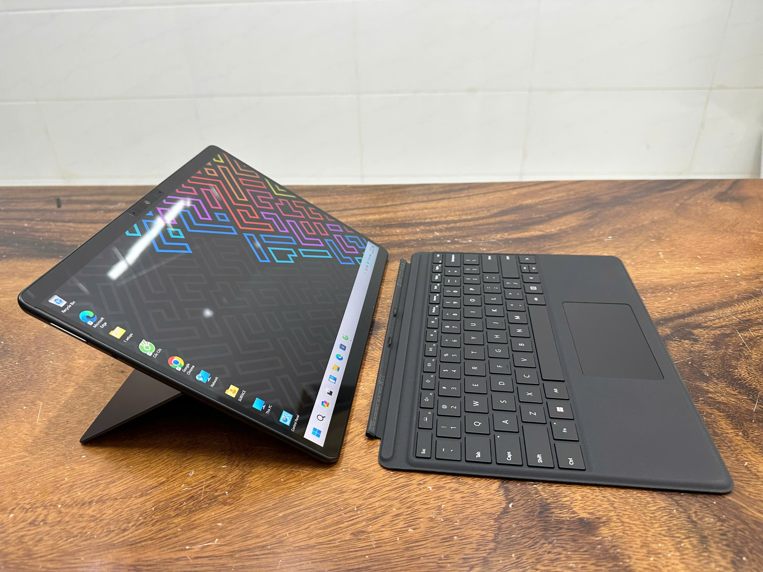 Surface Pro 8 Black 7