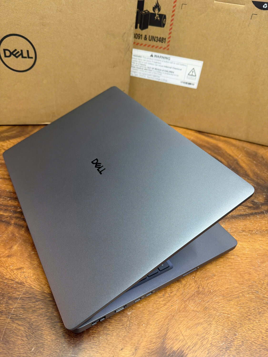 Dell Pro Max 16 Plus Mb16250 5