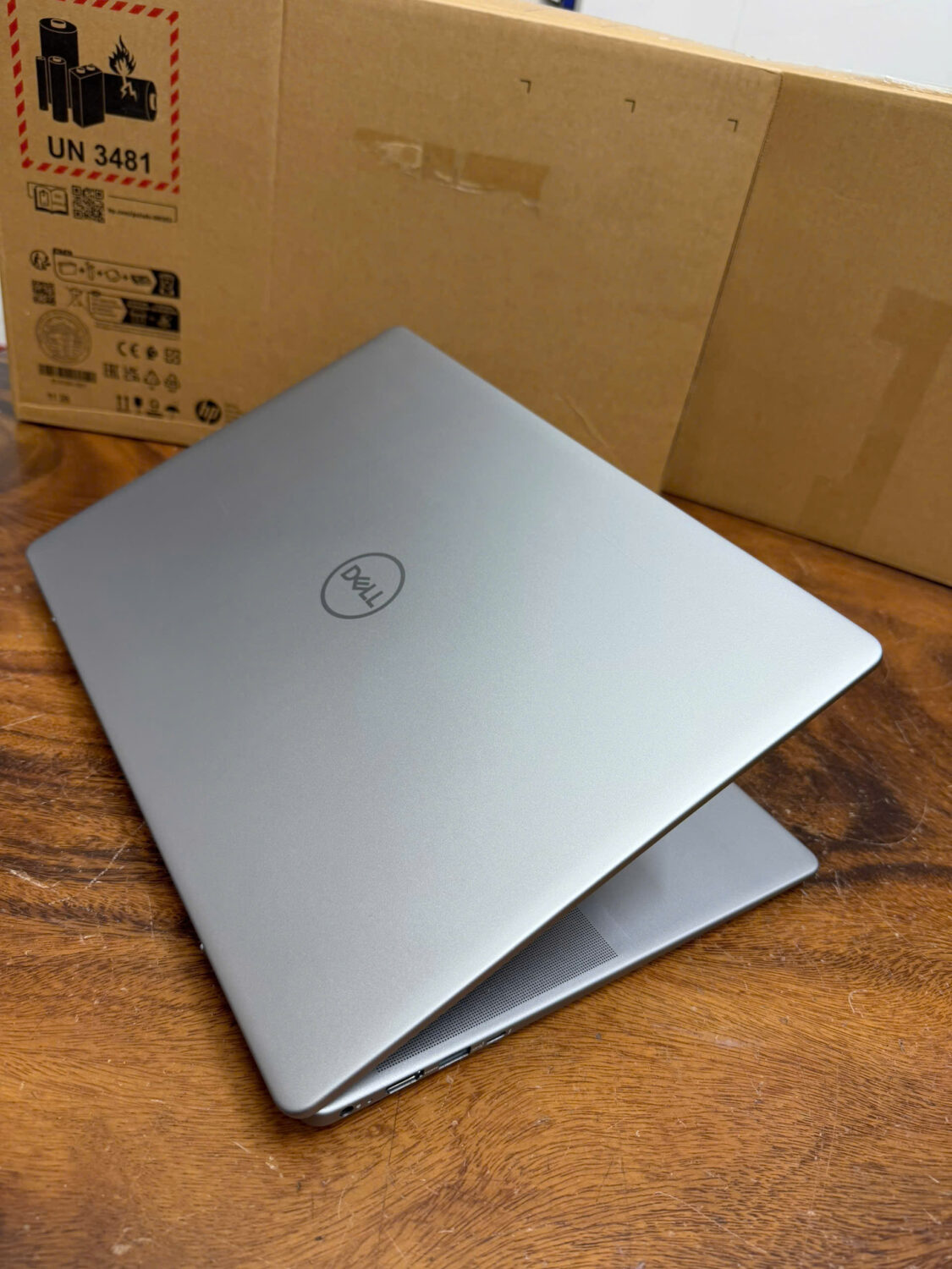 Dell Inspiron 16 Plus 7640 3