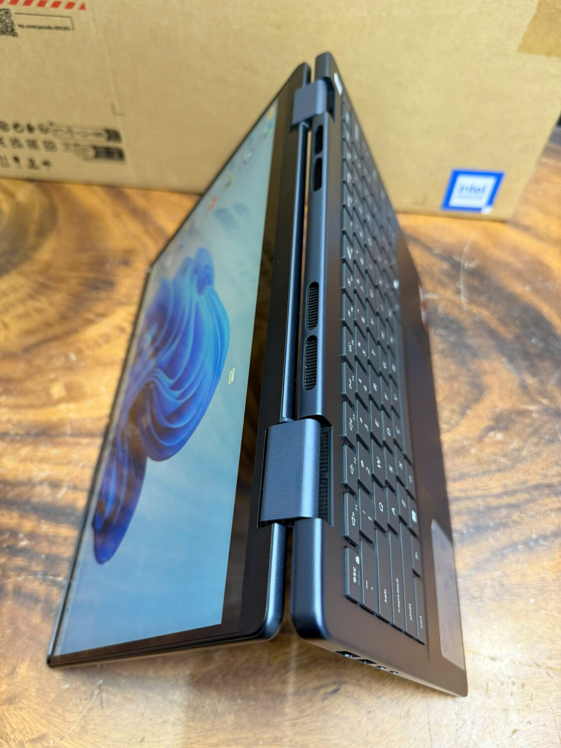 Dell Inspiron 7445 Ryzen 7 7