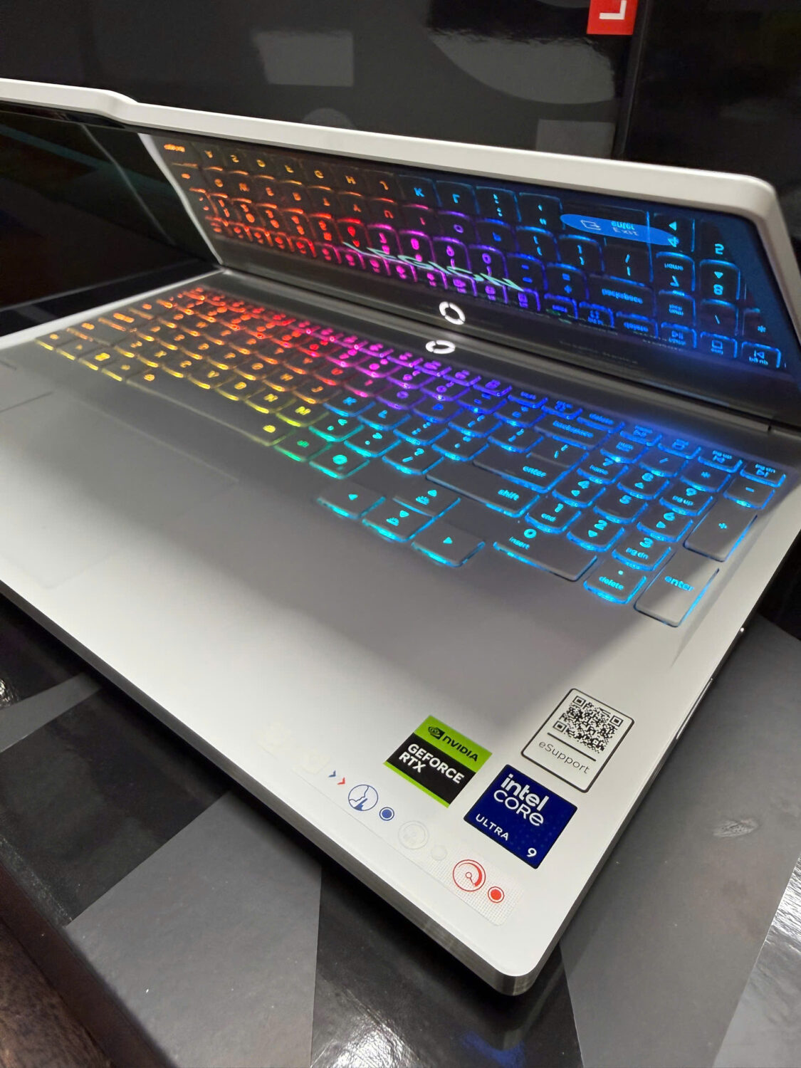 Lenovo Legion 7 16iax10 3