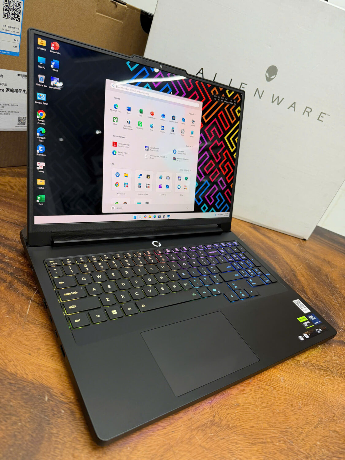 Lenovo Legion Pro 7 16iax10h Fifa Edition 5