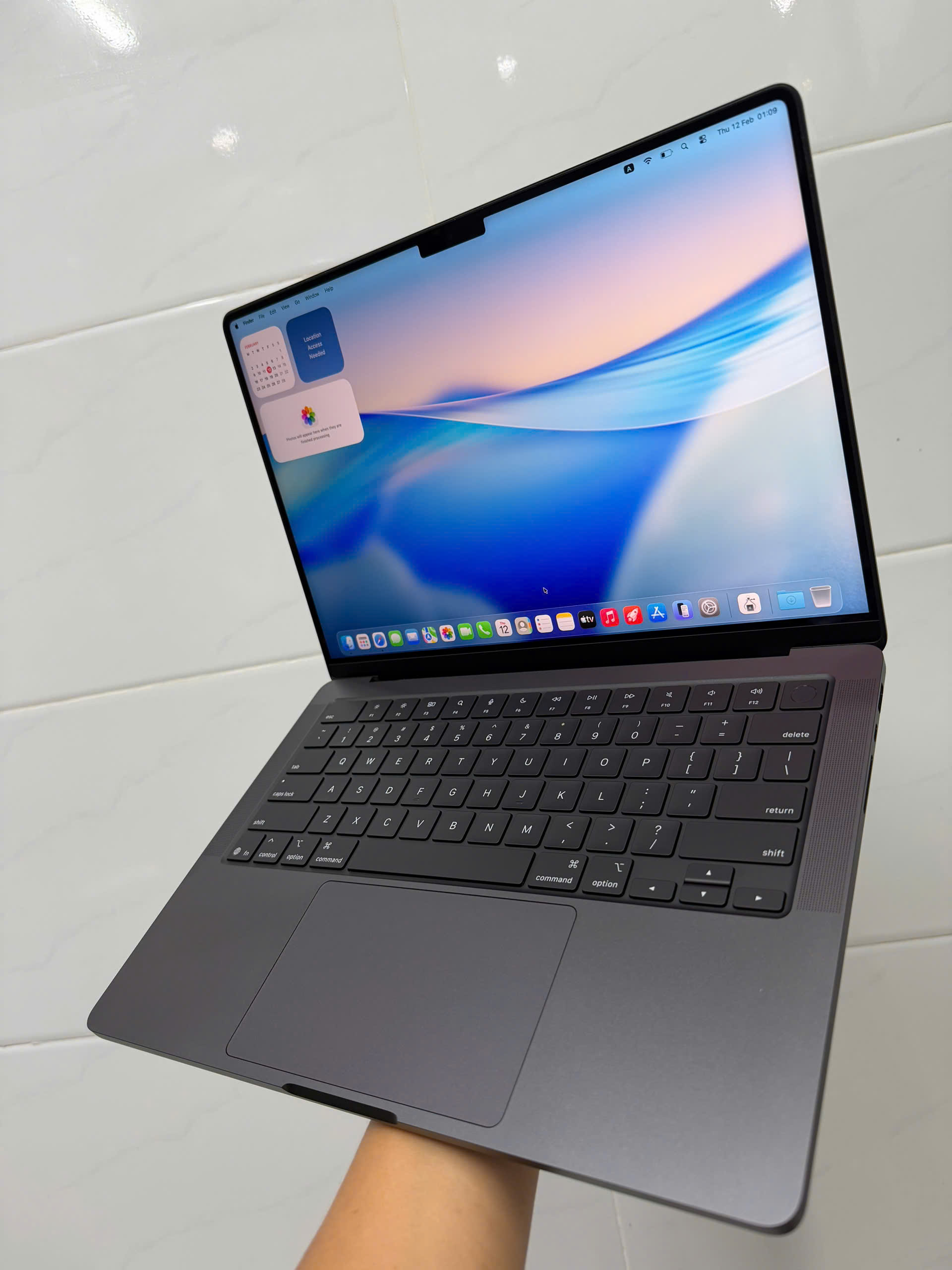 Macbook Pro 14in M5 3