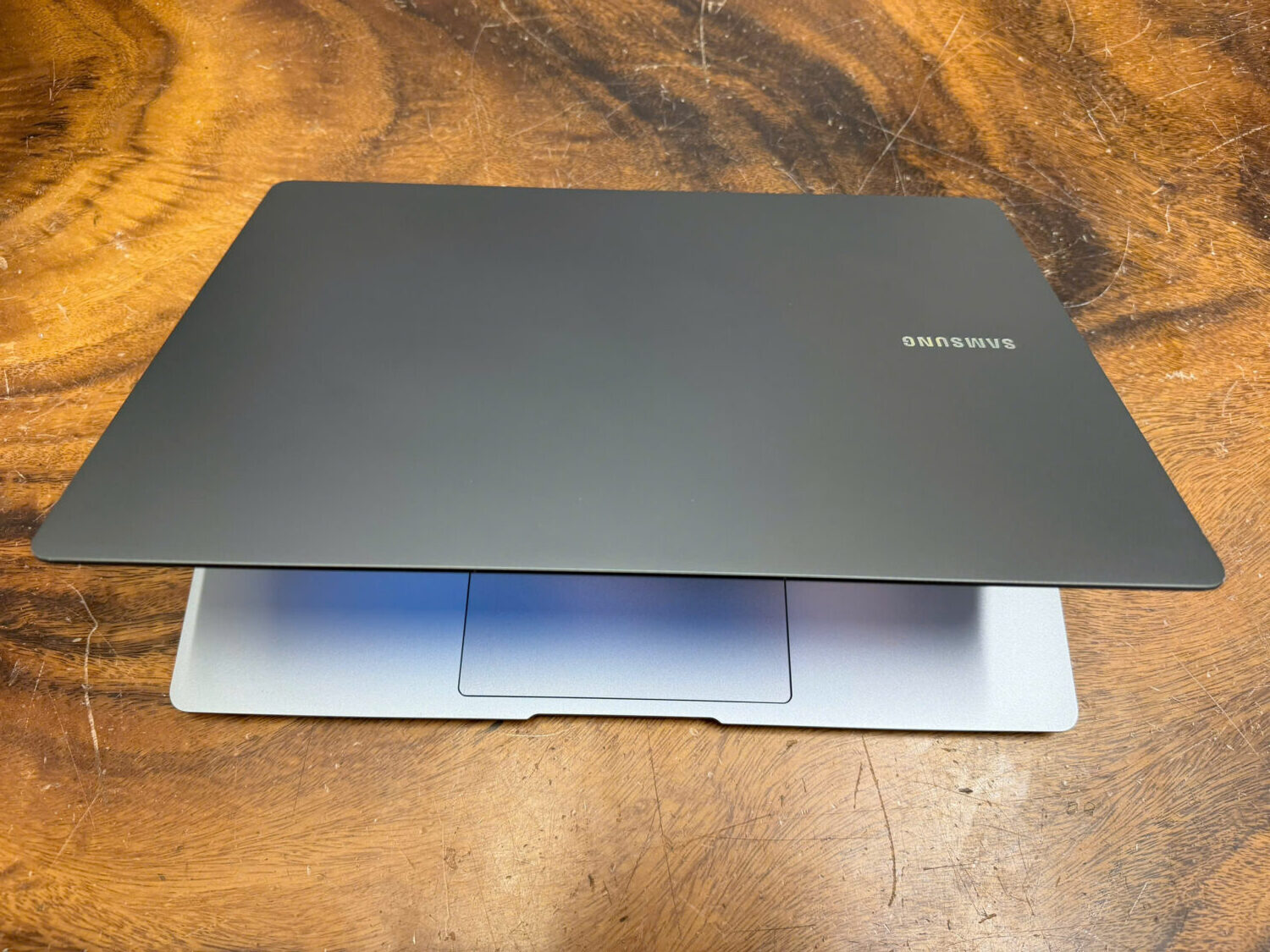 Samsung Galaxybook 5 Pro 14in Np940xha 2 Rotated